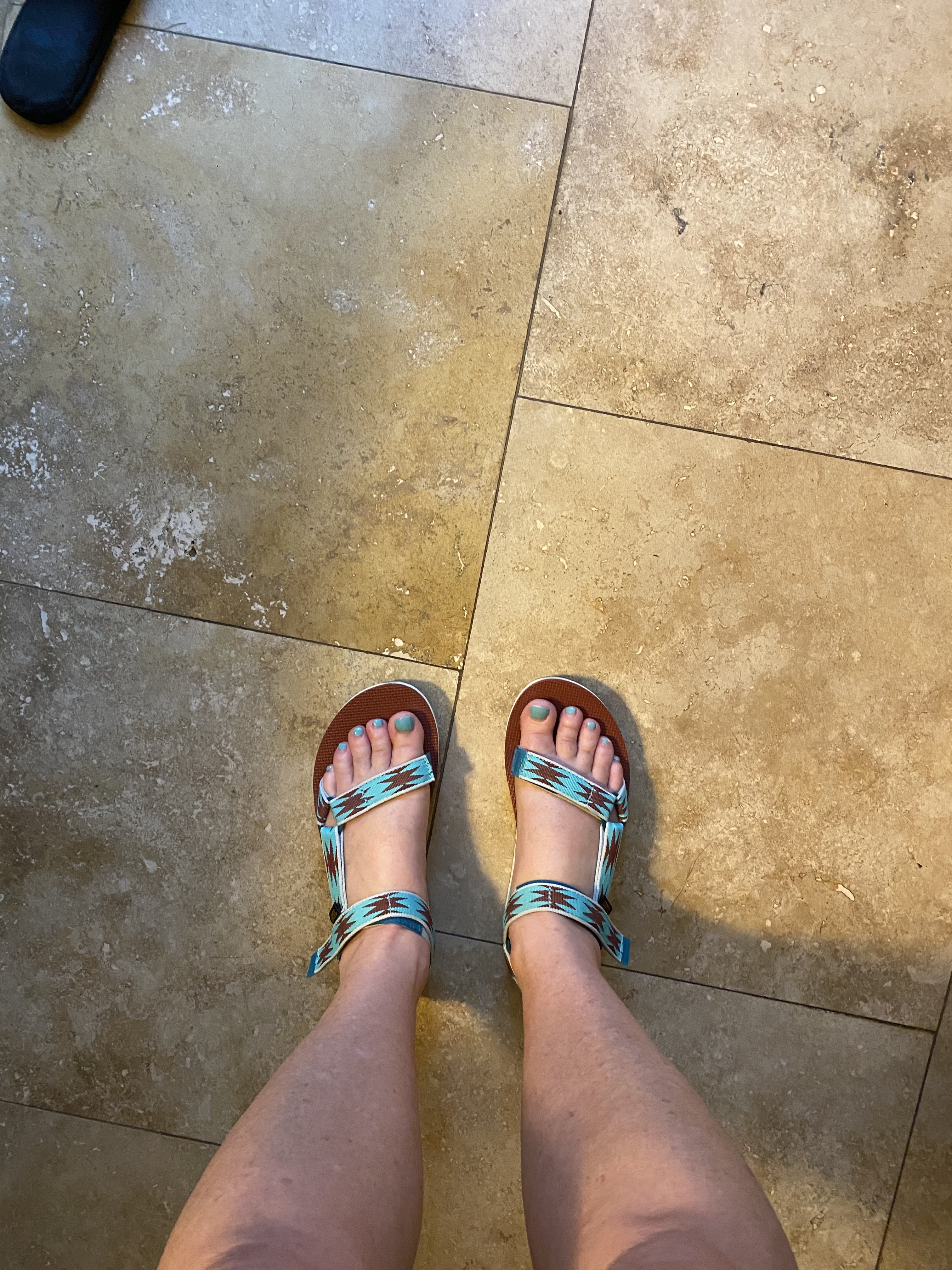 Customer carousel item 11.