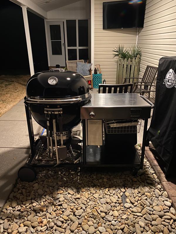 Just ignore the guy to the right!