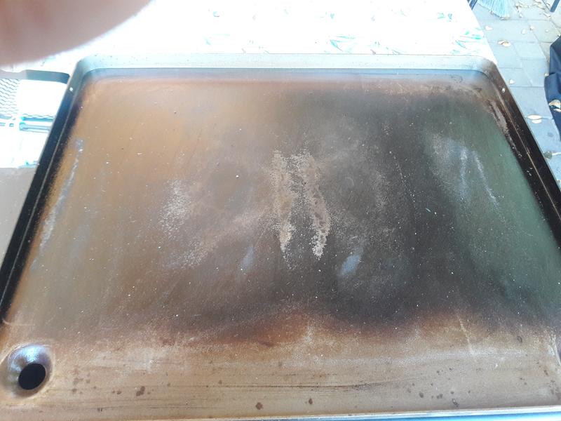 The griddle will change colors after seasoning