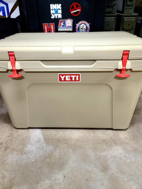 Red latches  and rope handles