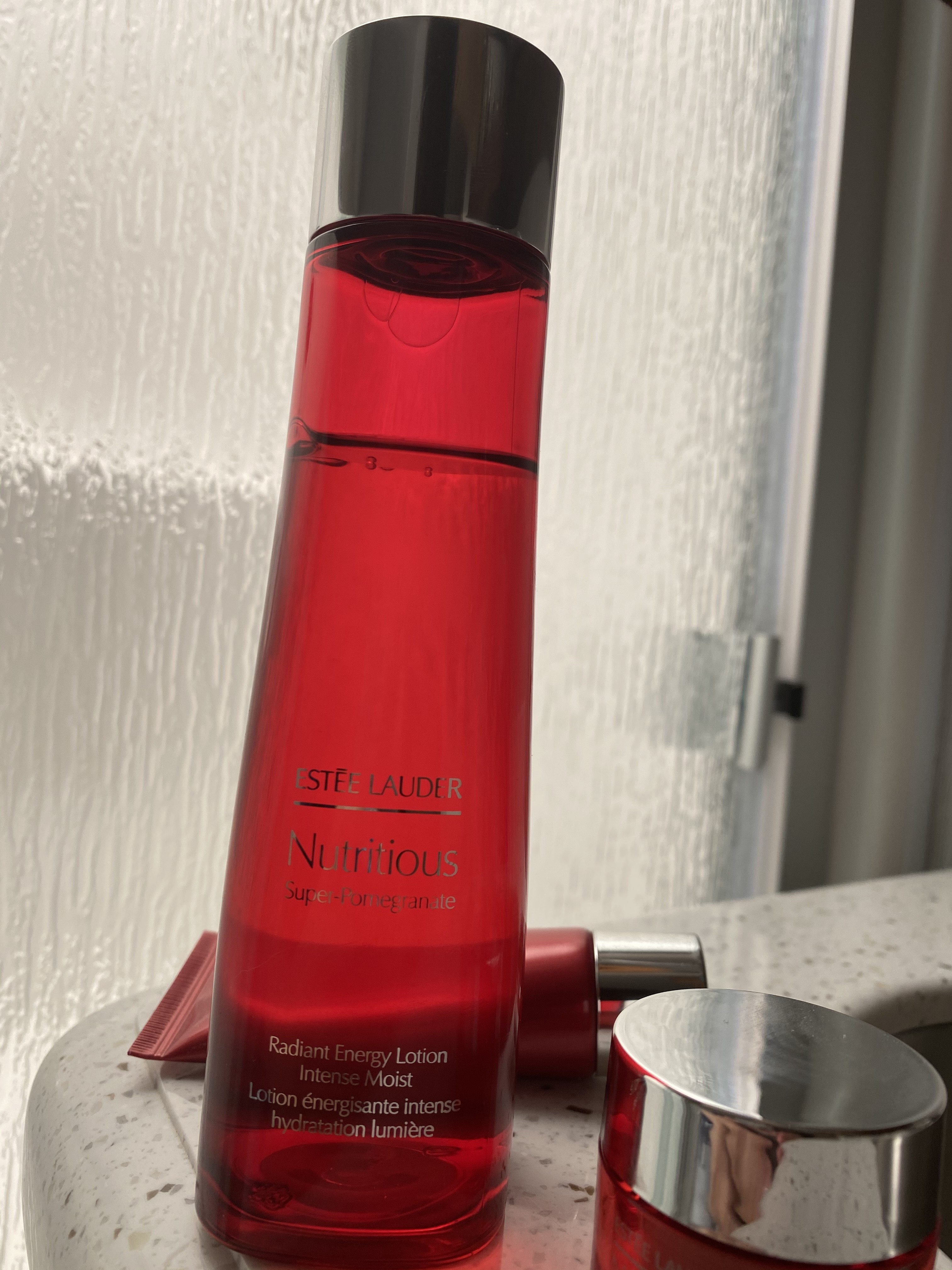 Estée Lauder Nutritious Super-Pomegranate Radiant Energy Lotion