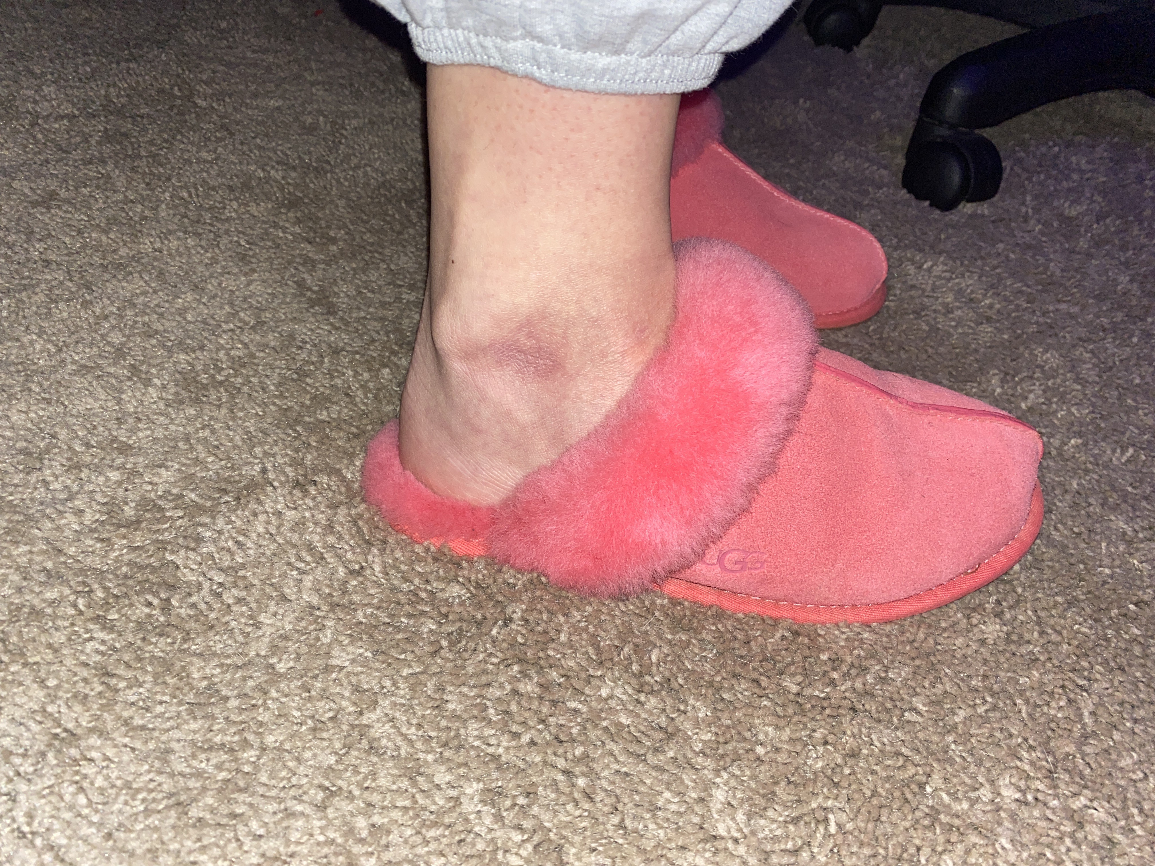 Don't mind my ugly ankle I was cris cross a second ago