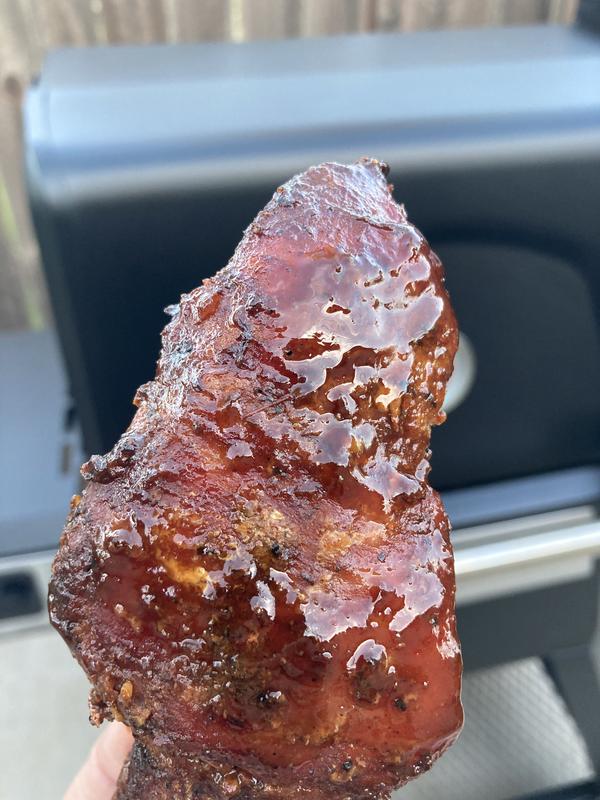 Country style pork ribs on the 560