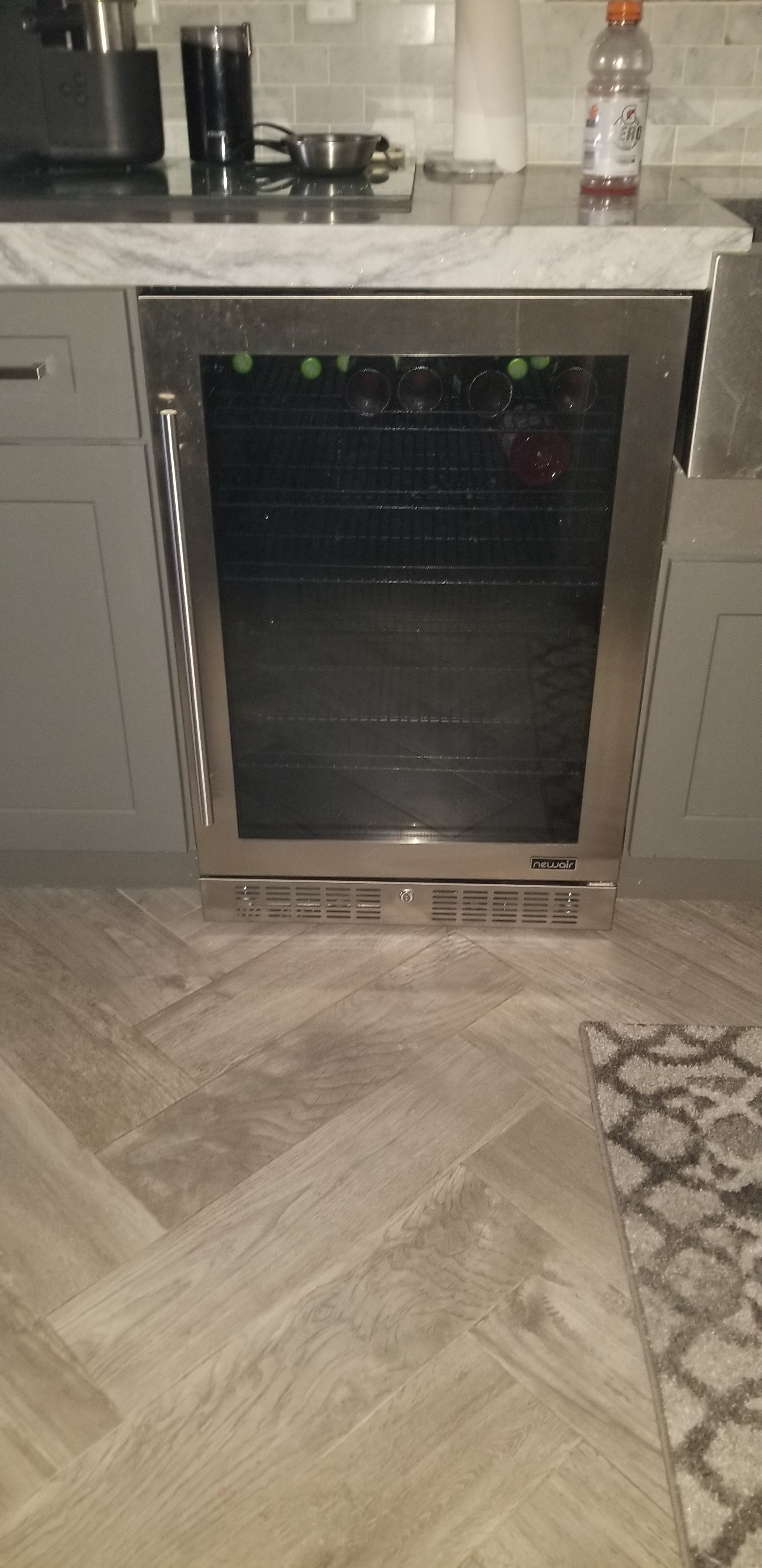 Customer carousel item 7.