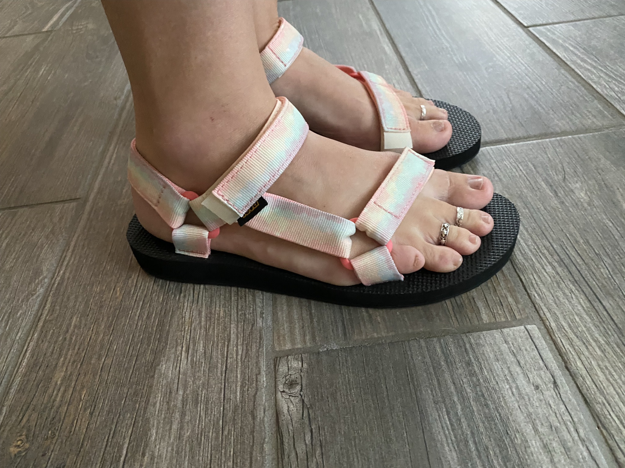 Still too much room at the toes, they sometimes catch on stairs