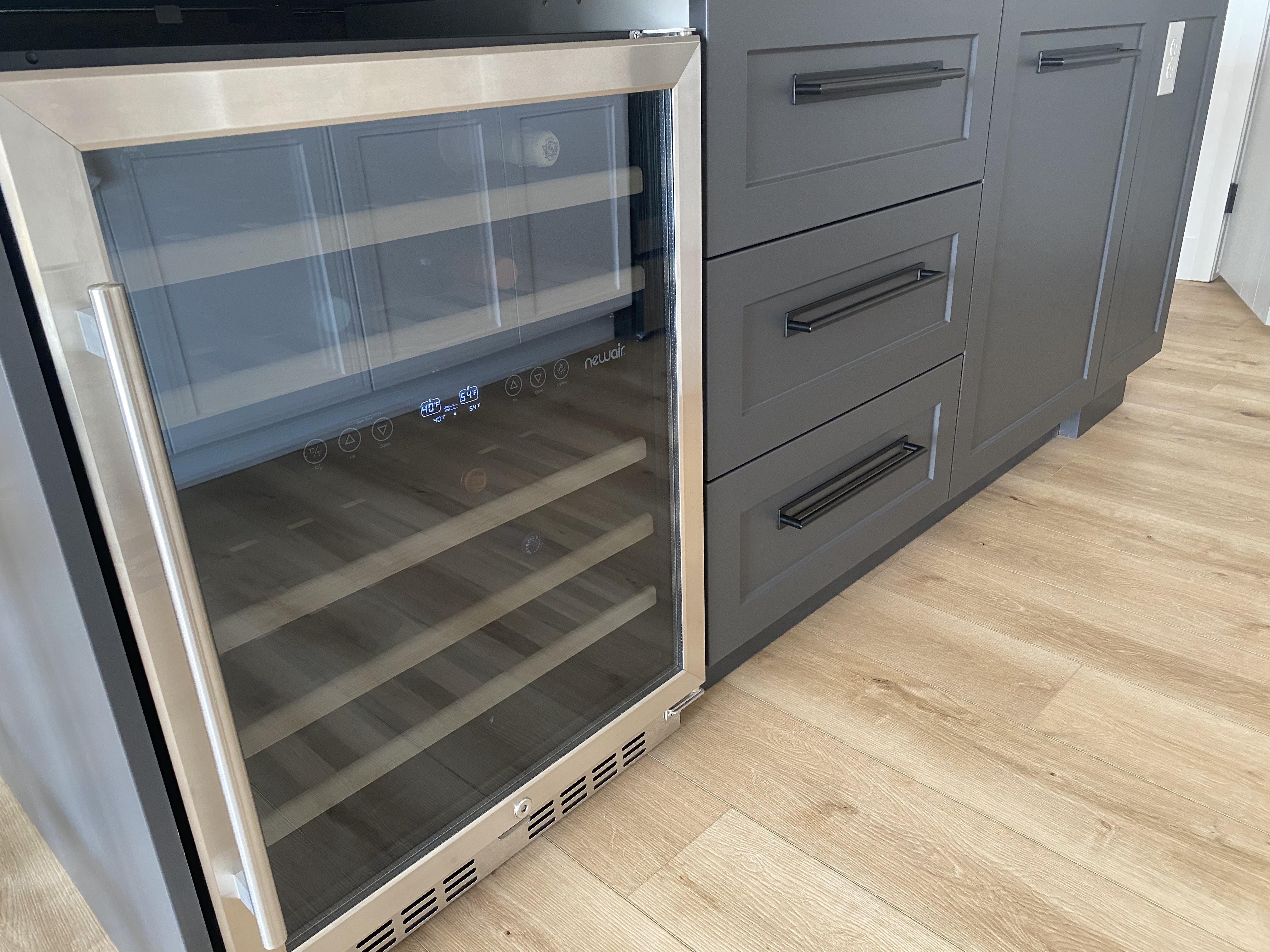 Customer carousel item 12.