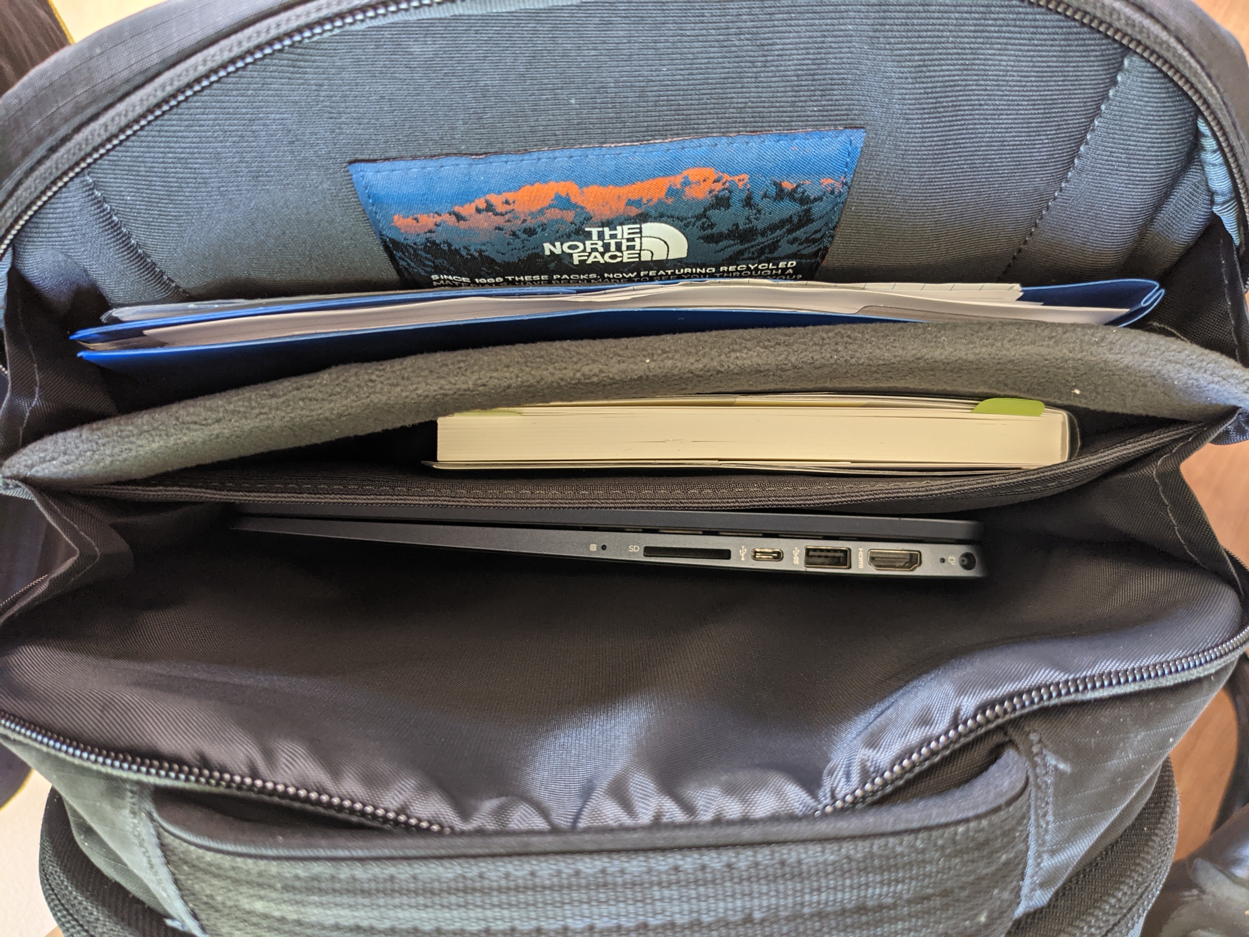 divided laptop compartment