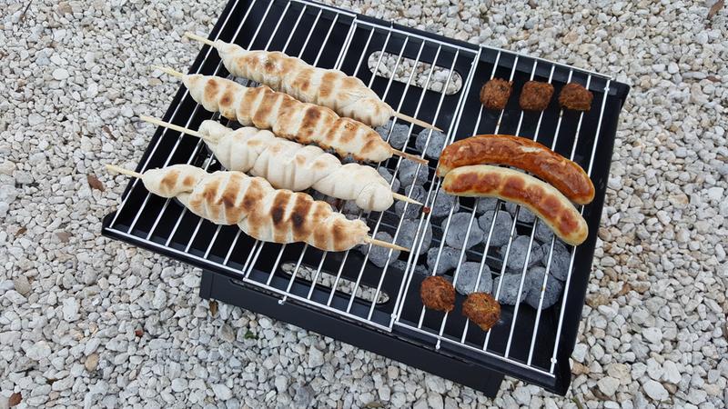 Notebook Grill with Sausages and Bread