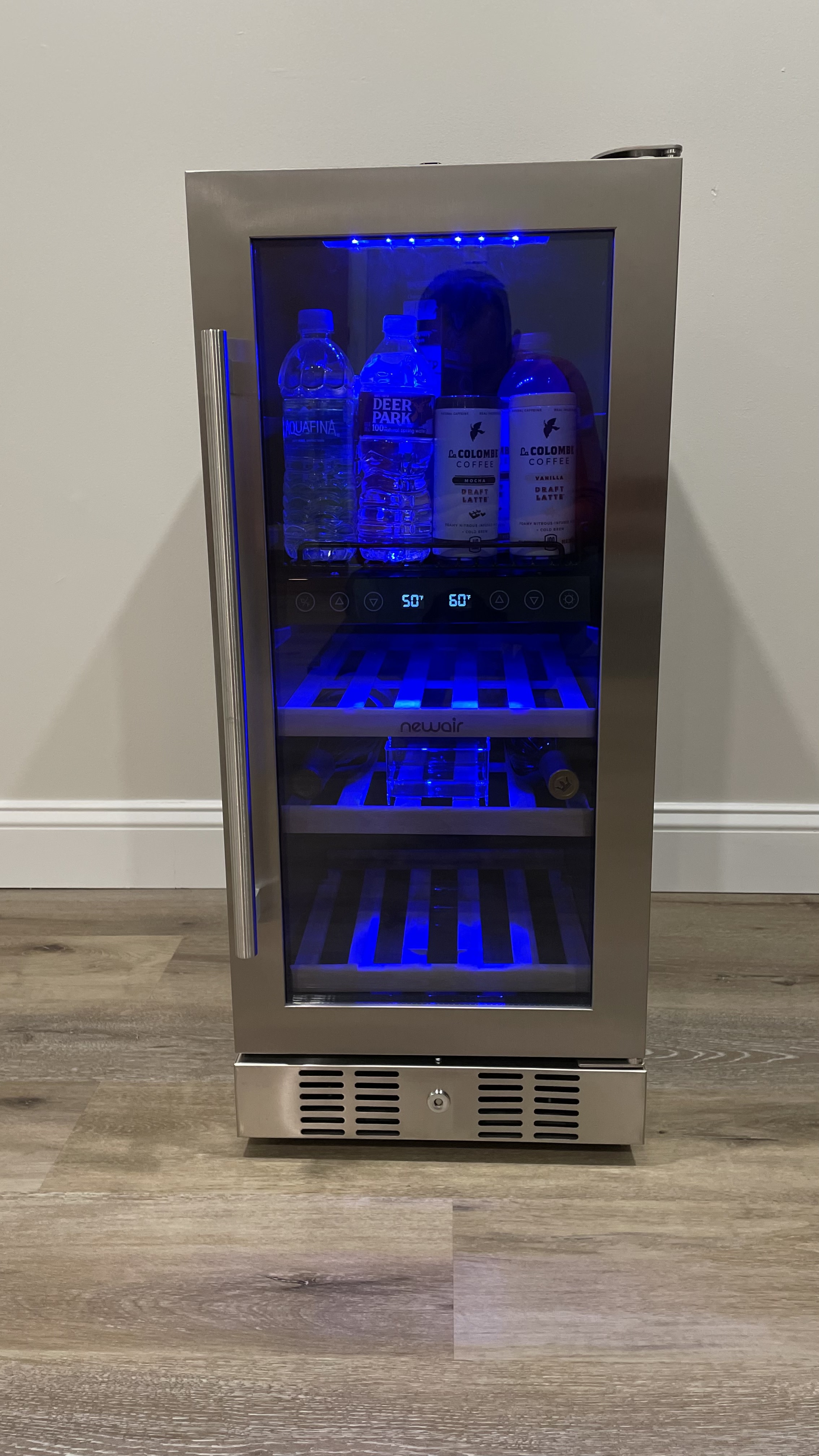 Customer carousel item 4.