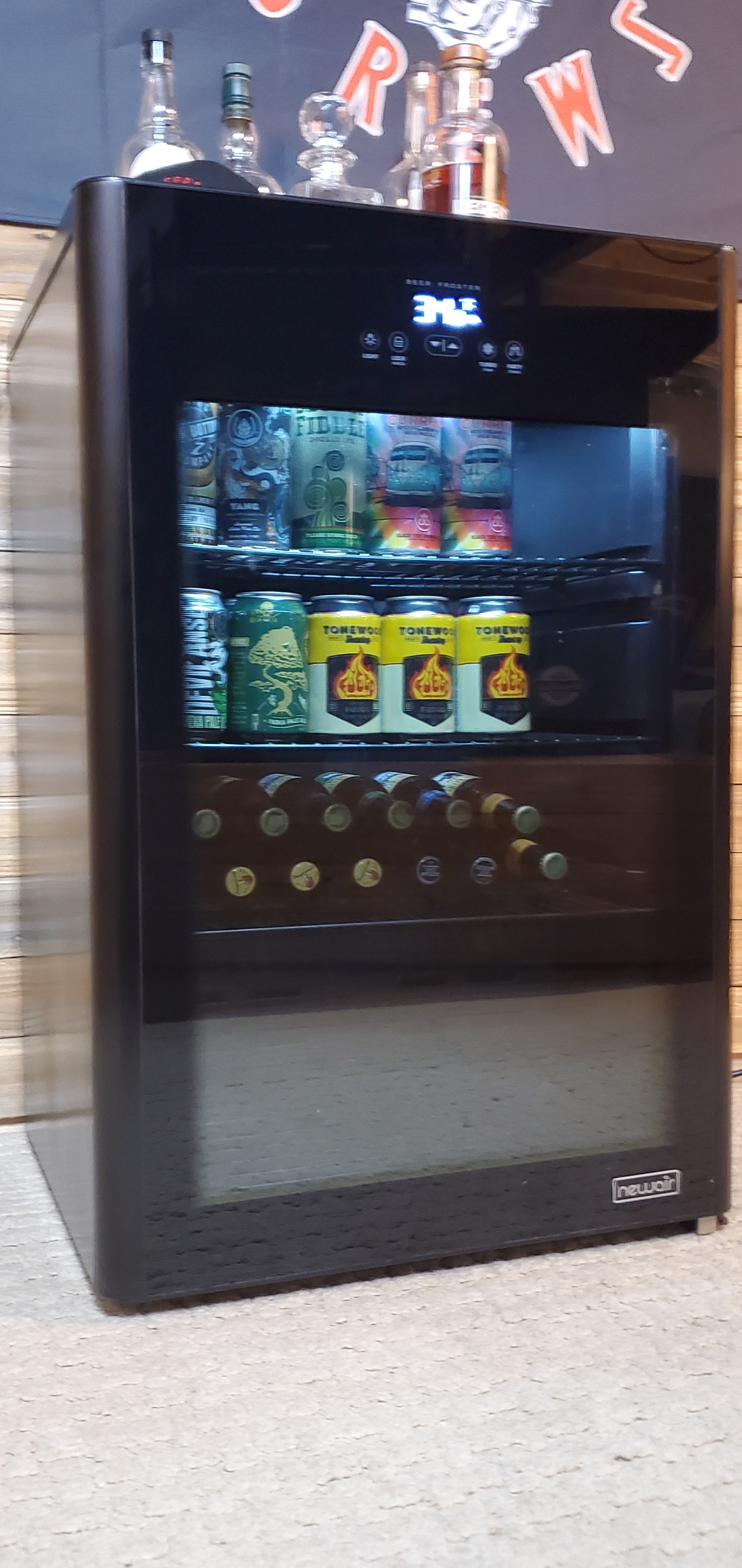 Customer carousel item 12.