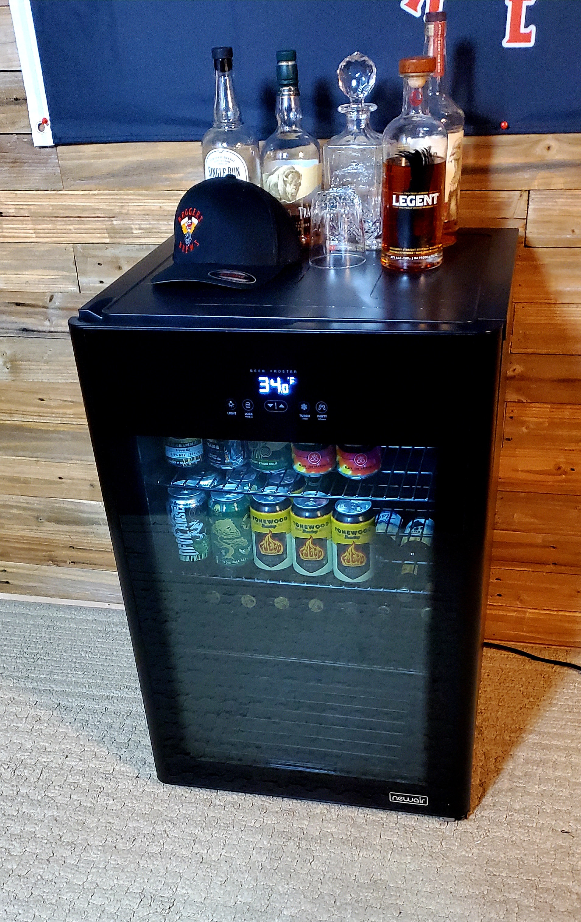 Customer carousel item 11.