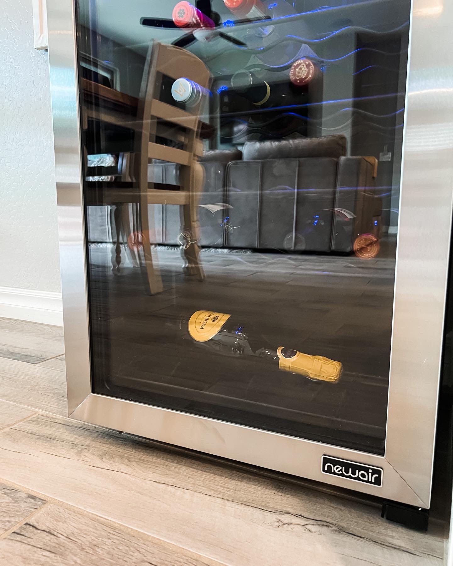 Customer carousel item 3.