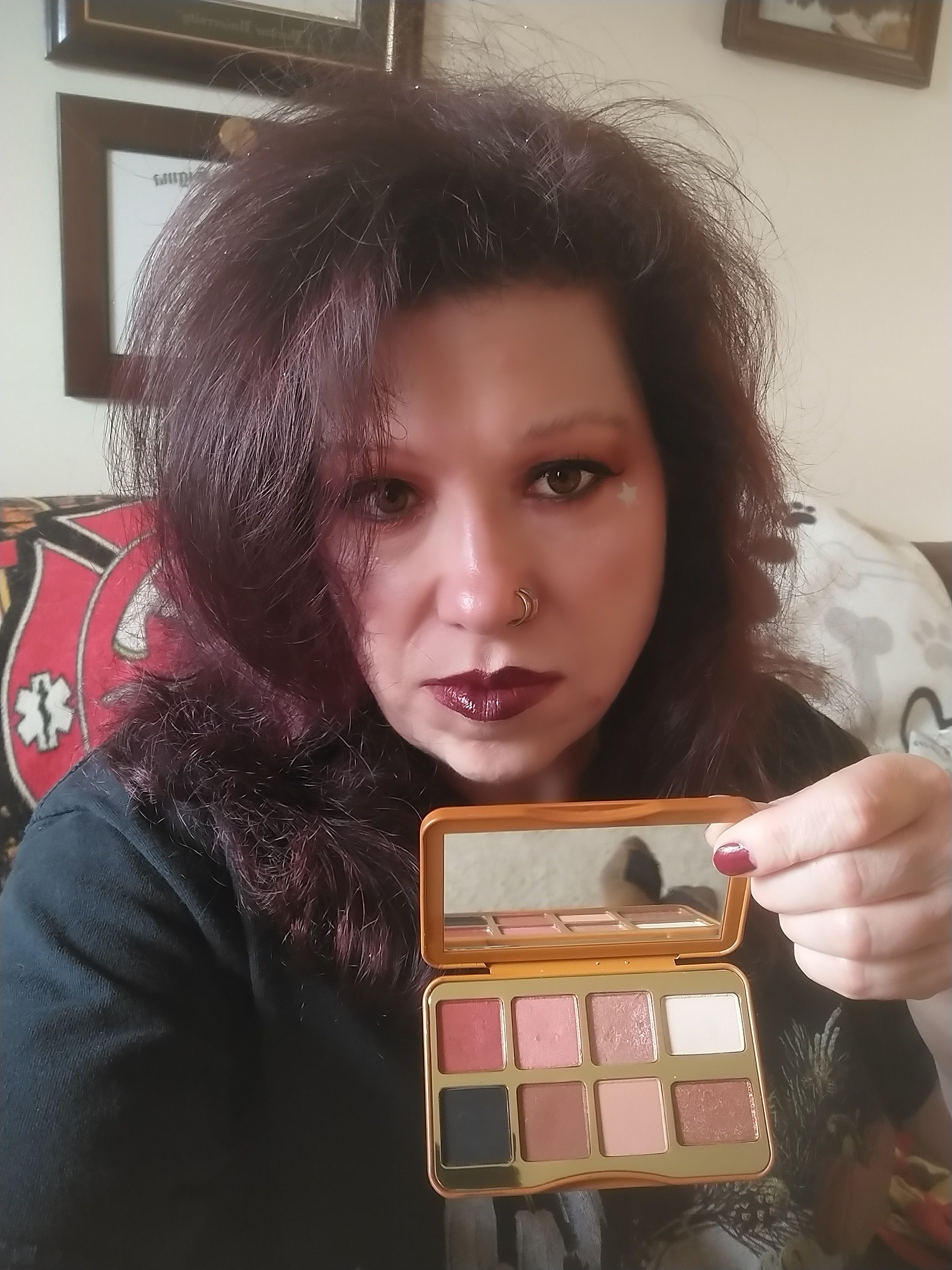 Kitty Likes To Scratch