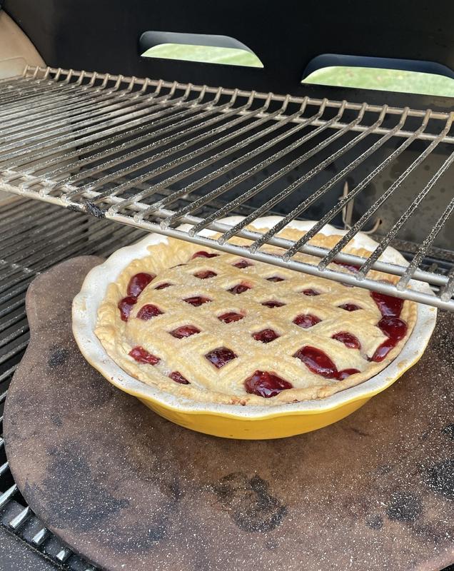 Cherry pie on the grill