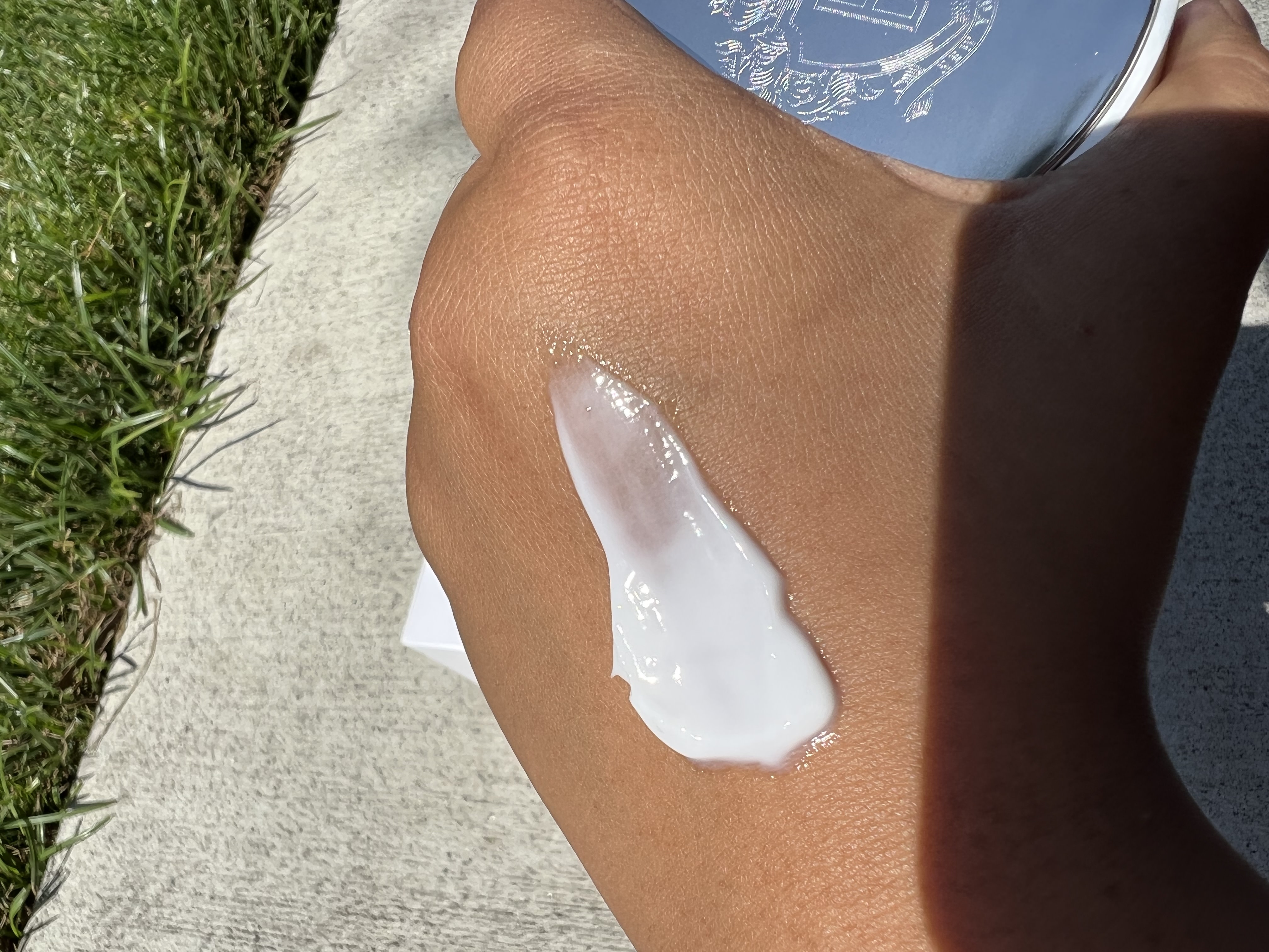 Customer carousel item 11.