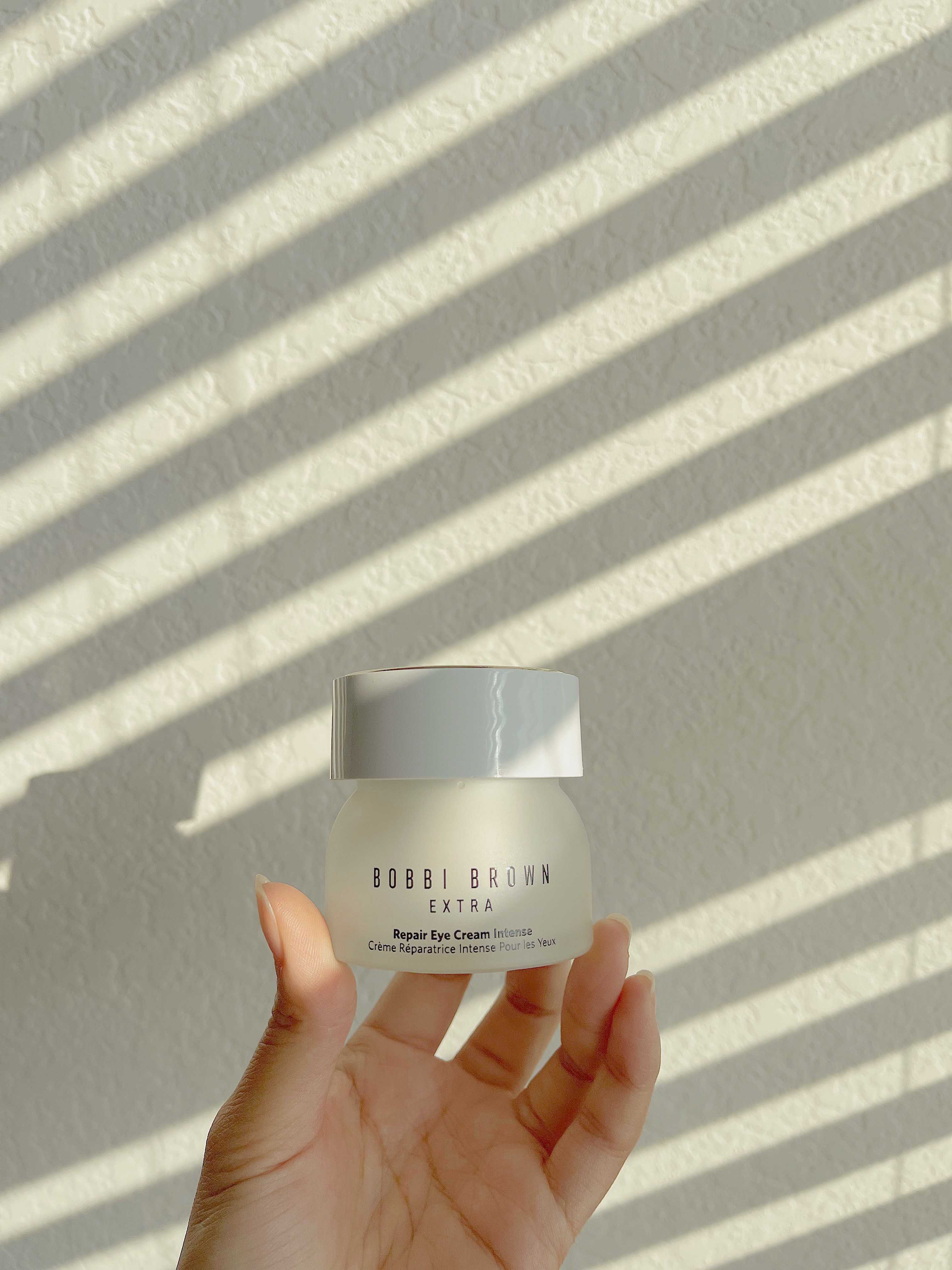 Customer carousel item 12.