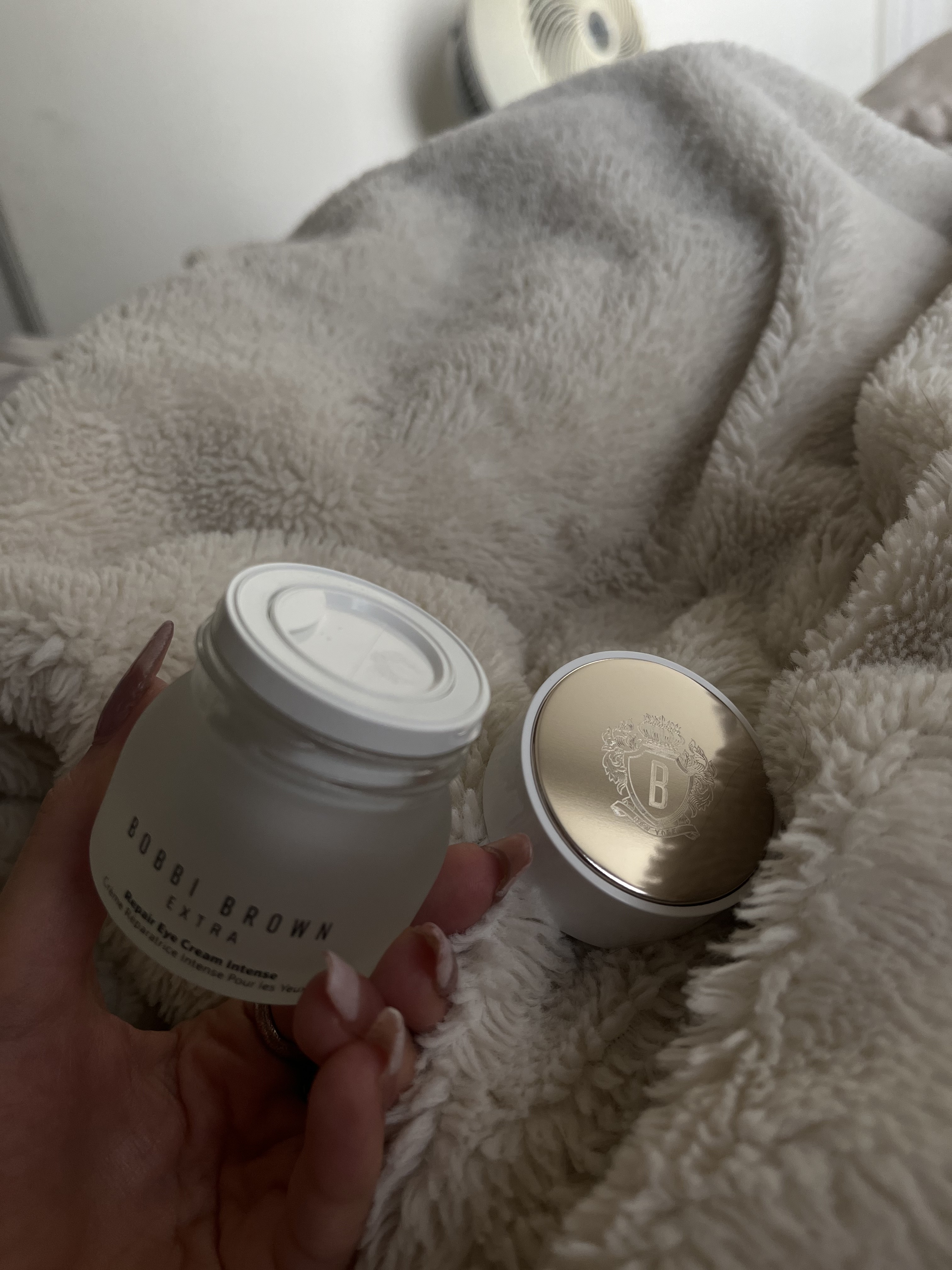 Customer carousel item 3.