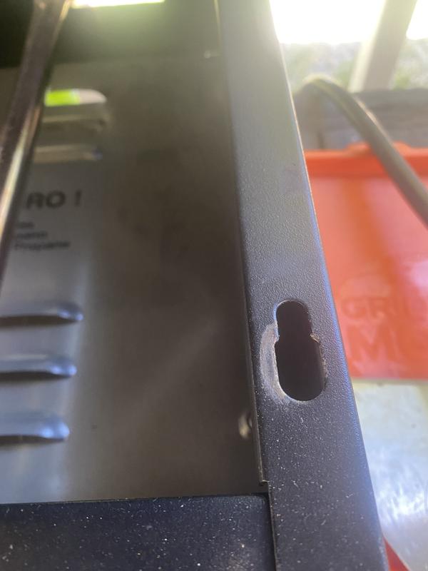 Plus, where the weld sit, I am guessing, remember that I am not an engineer, it doesn't slid back and lock in keeping it from moving around while cooking.