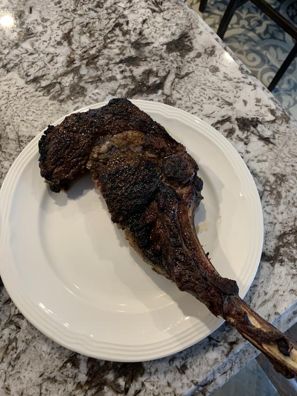 Tomahawk steak
