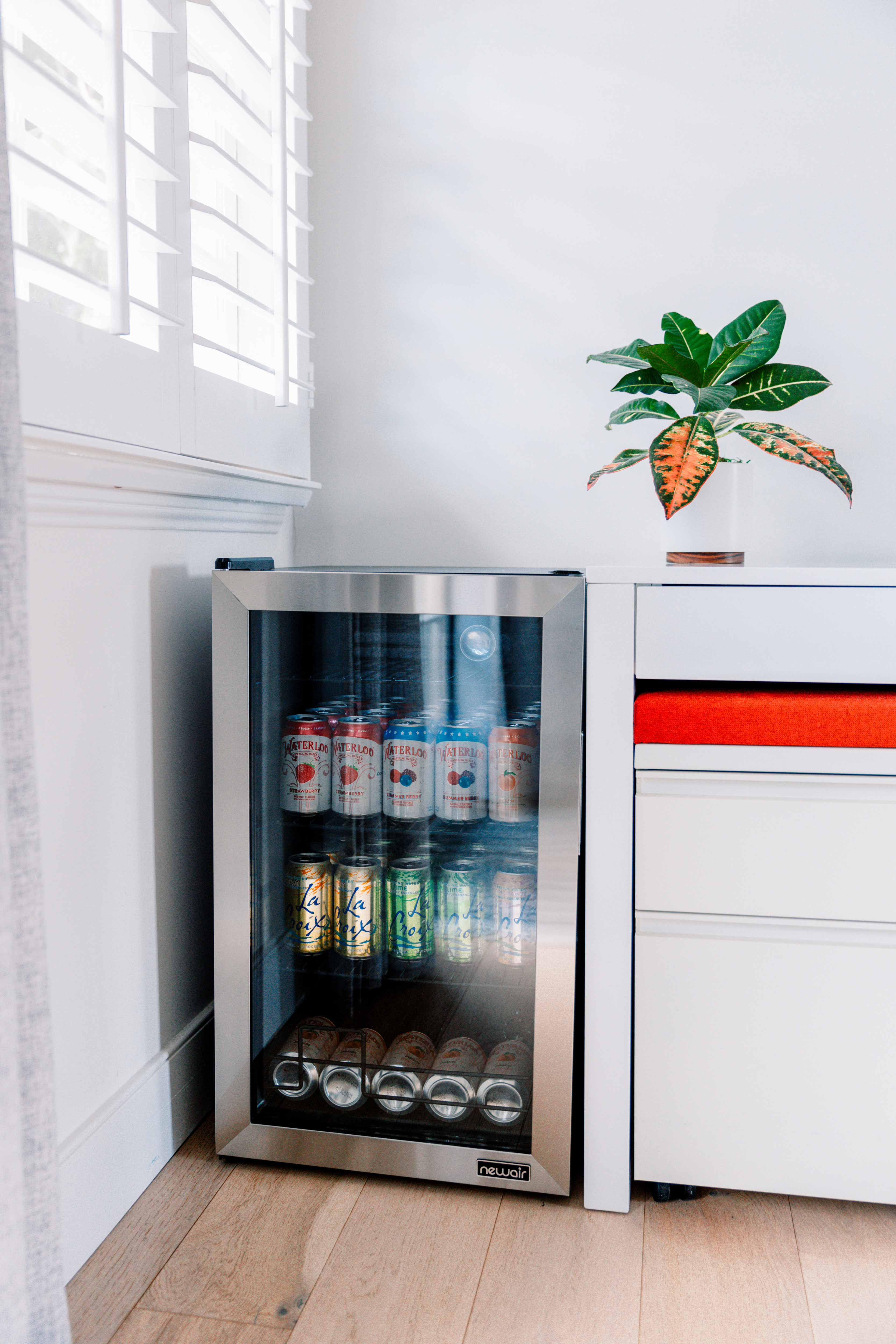 Customer carousel item 6.