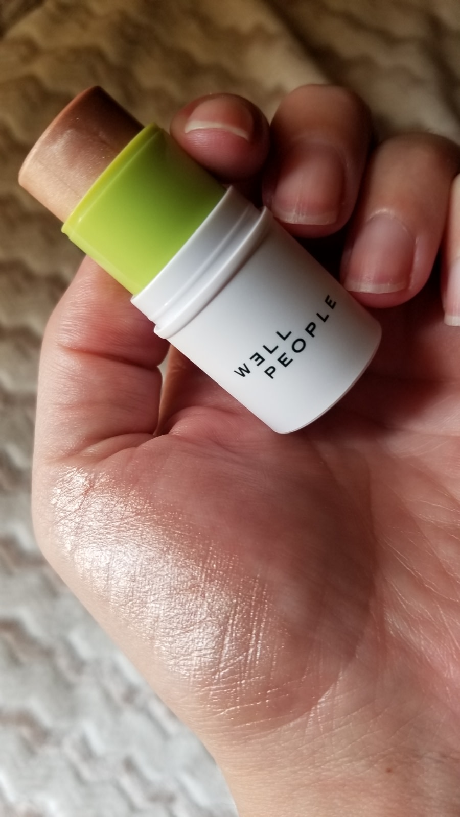 Well People Rose Glow Supernatural Stick Highlighter l