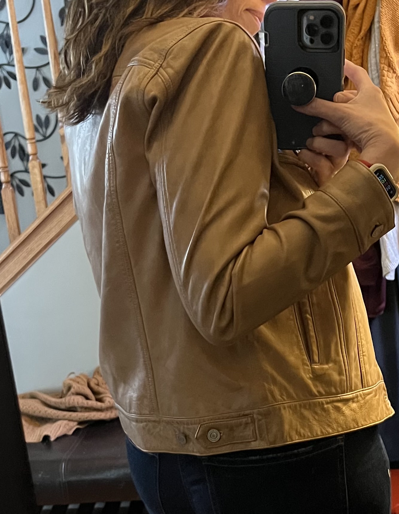 Customer carousel item 4.