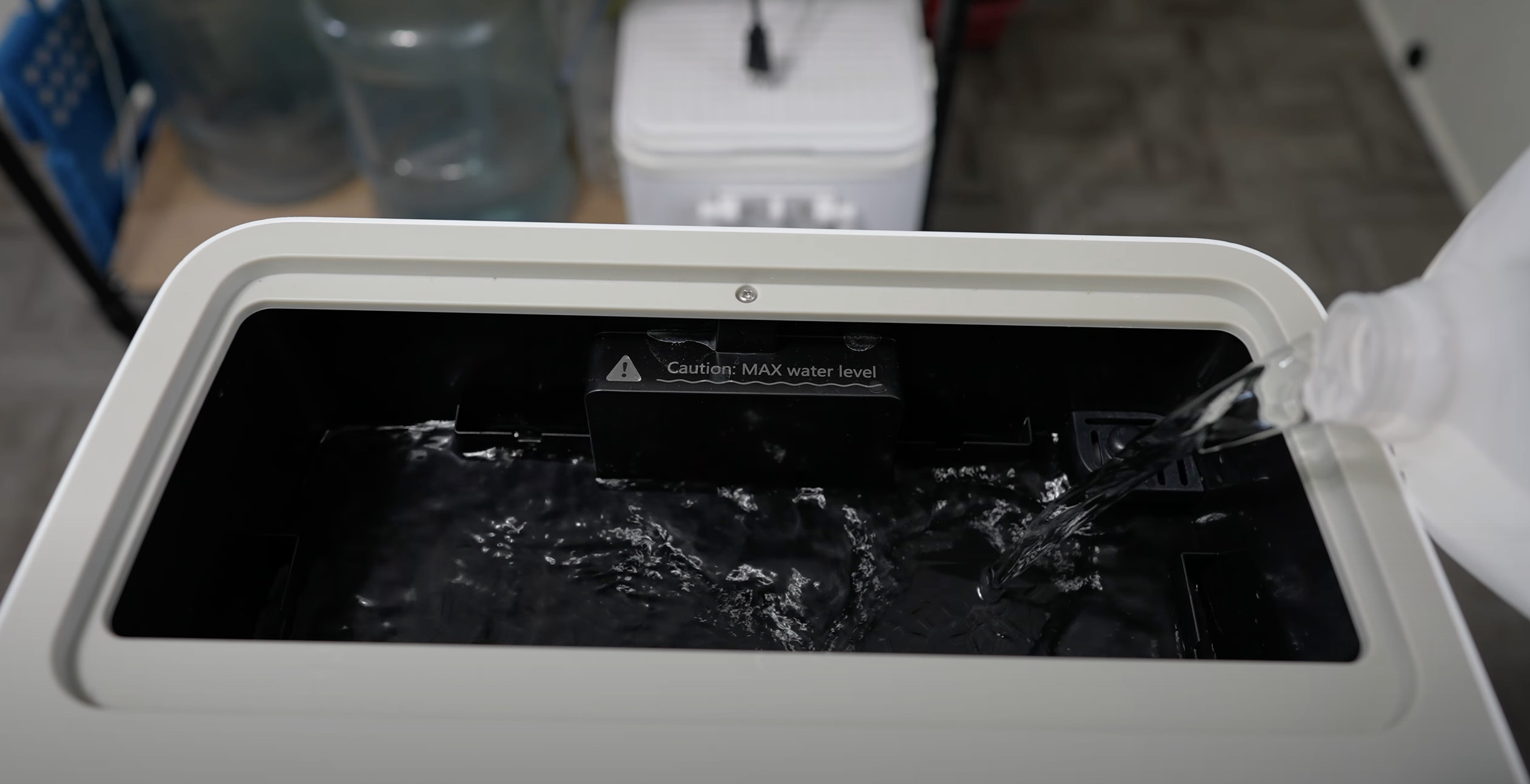 Customer carousel item 9.