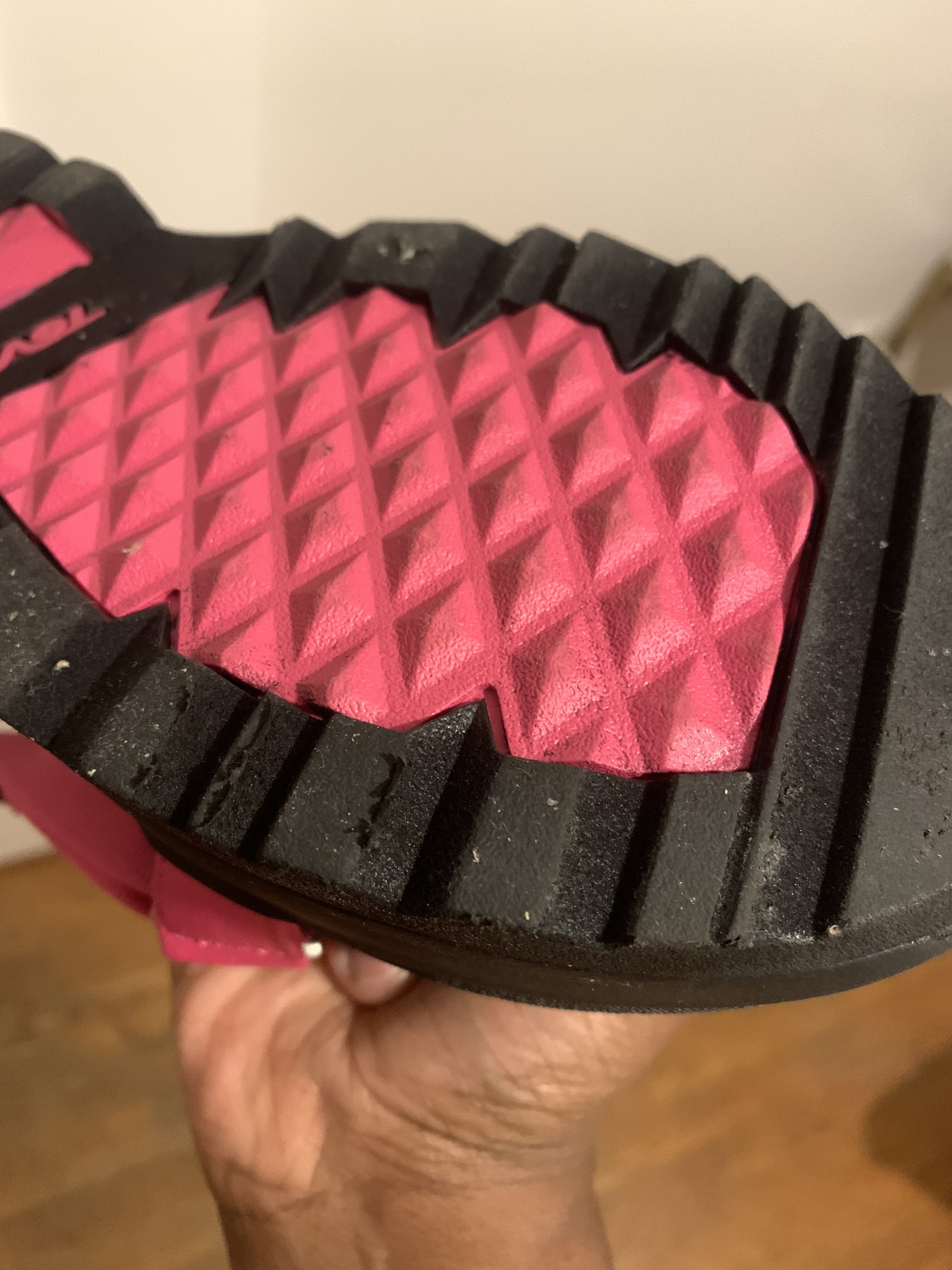 Both shoes look like this after 1 wear of just walking in 2 stores
