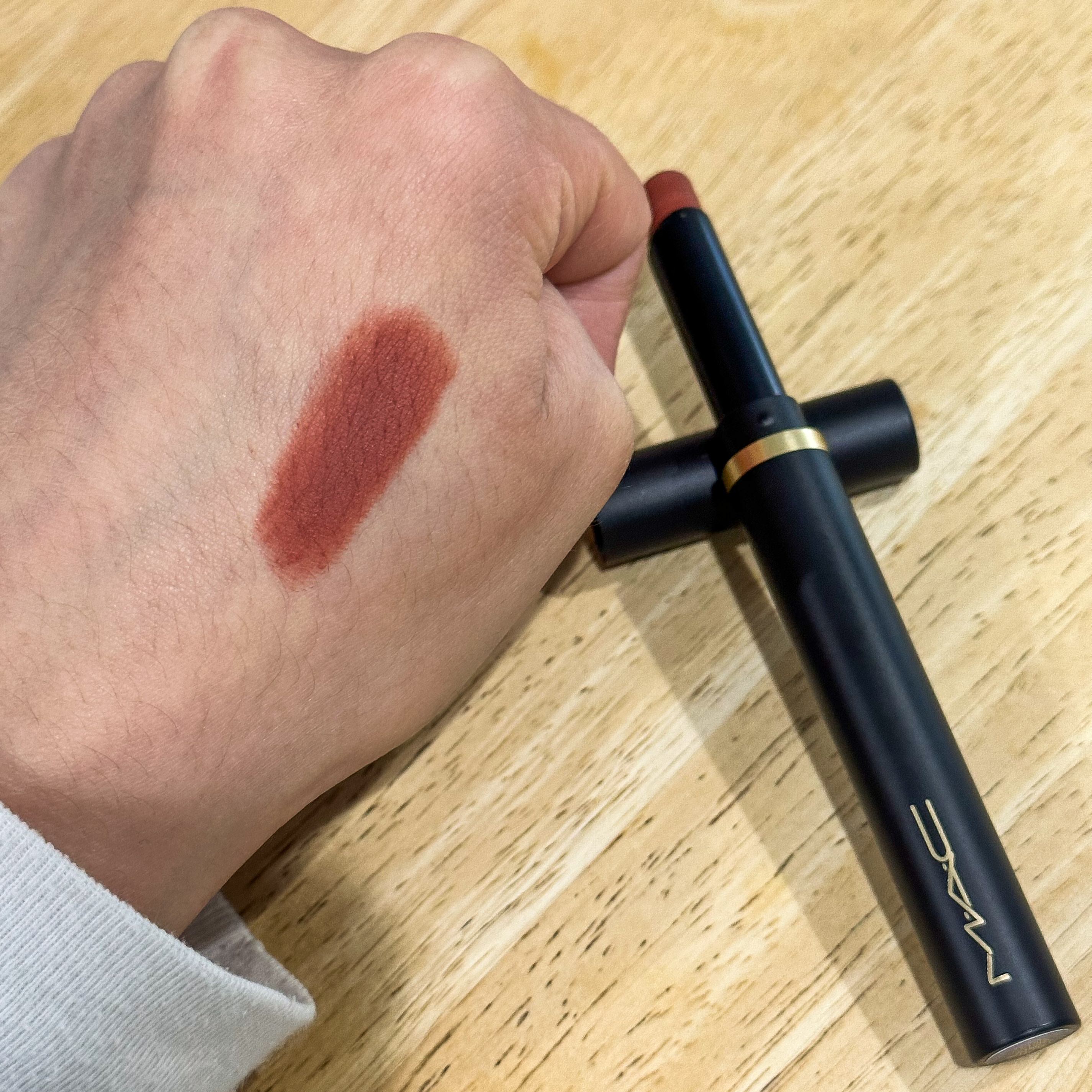 Customer carousel item 6.