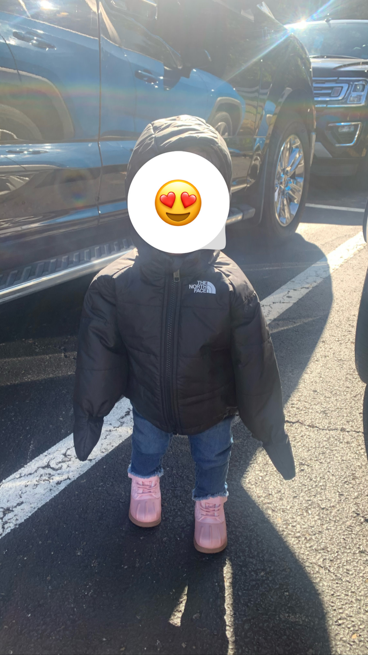 As you can see the arms look long even with the arms folded in as mittens.