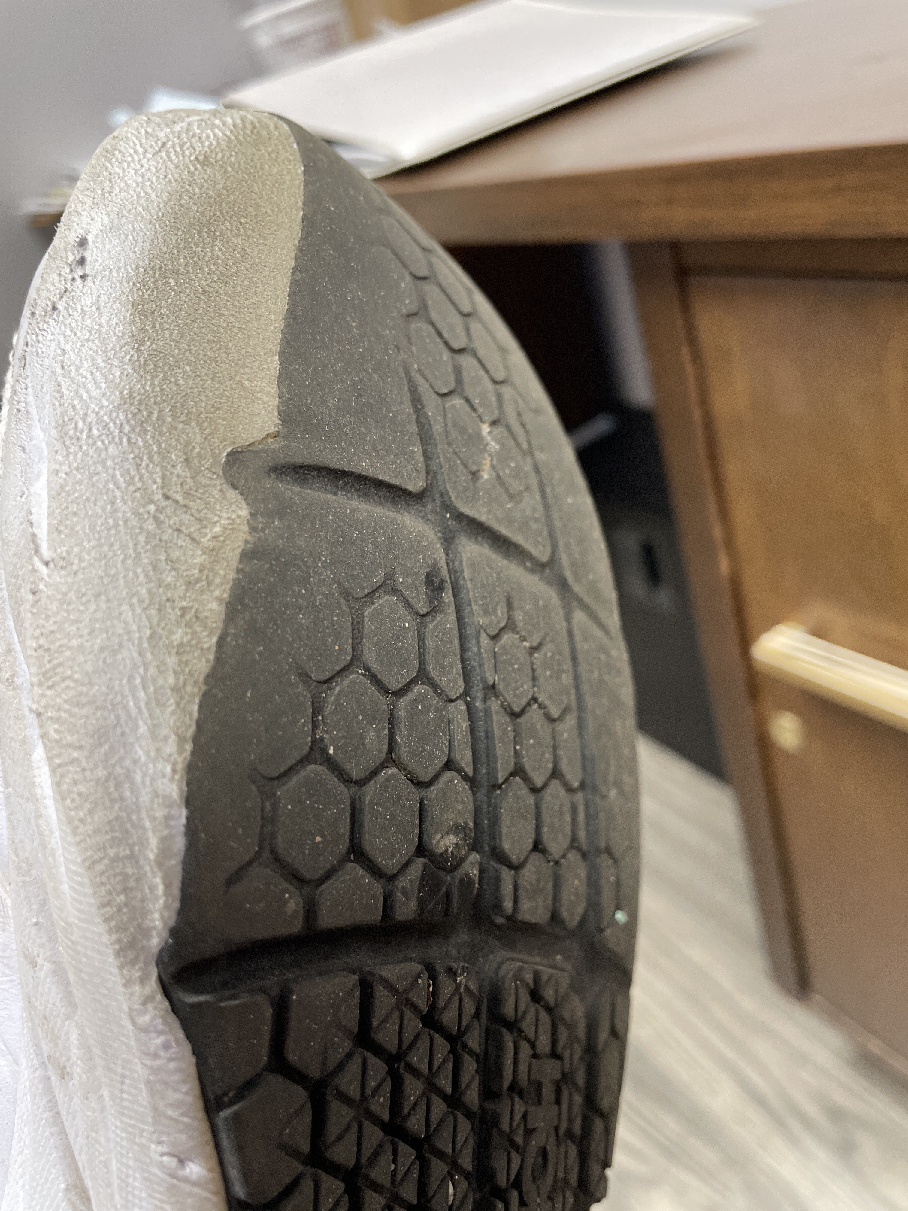 HOKA Bondi SR after significant hard court use