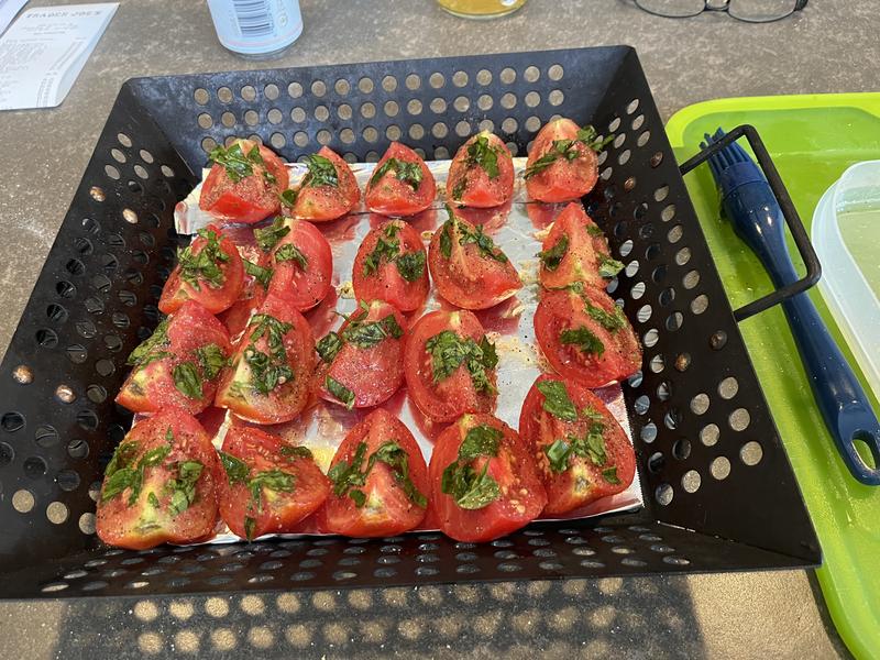 Smoked tomatoes