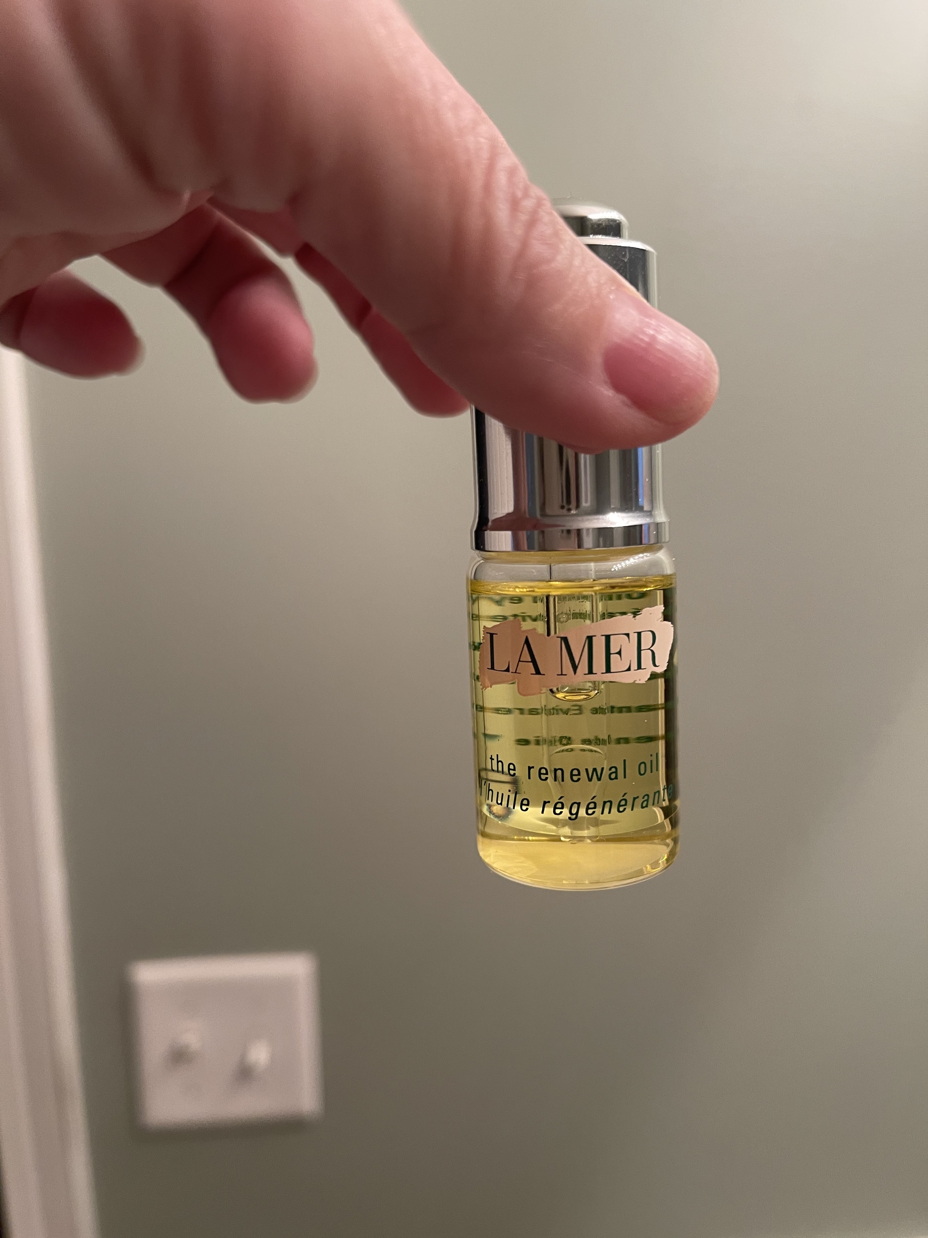 Customer carousel item 8.