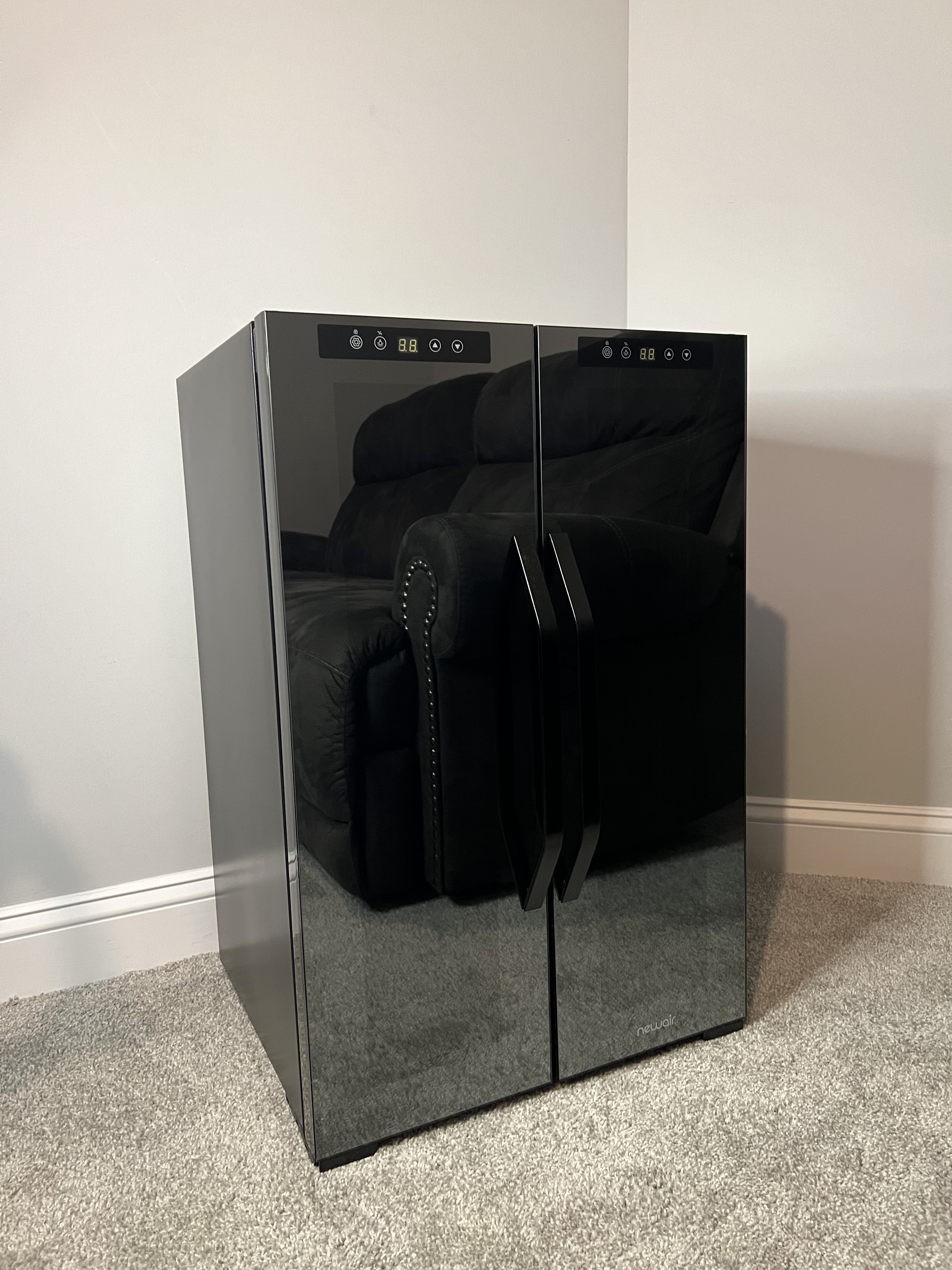 Customer carousel item 11.