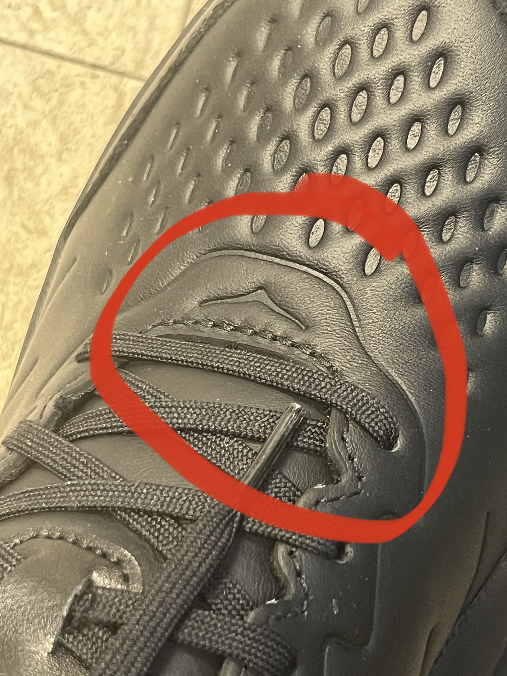 Tongue inner seams poorly made/designed