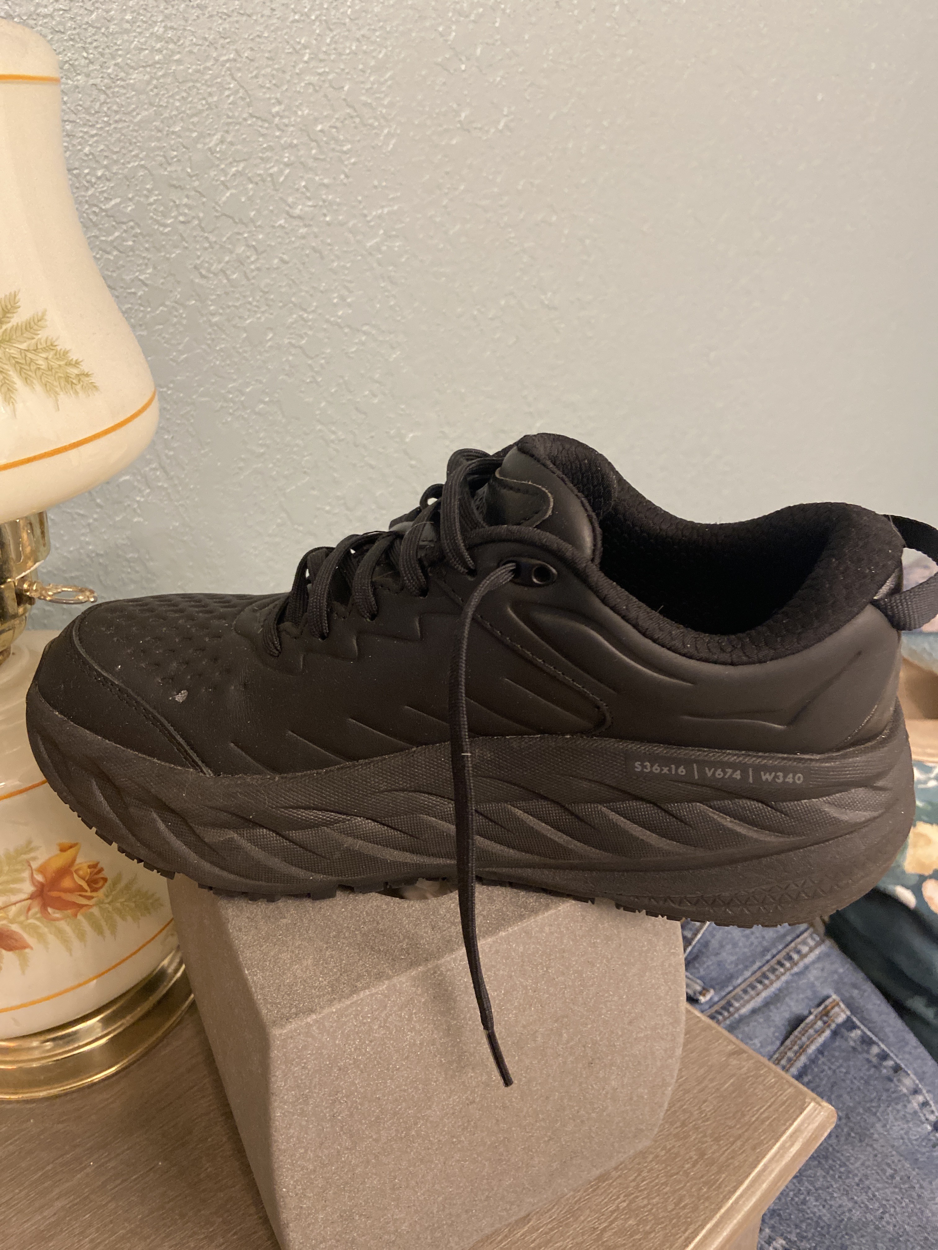 Women's Bondi Low Top Sneakers 