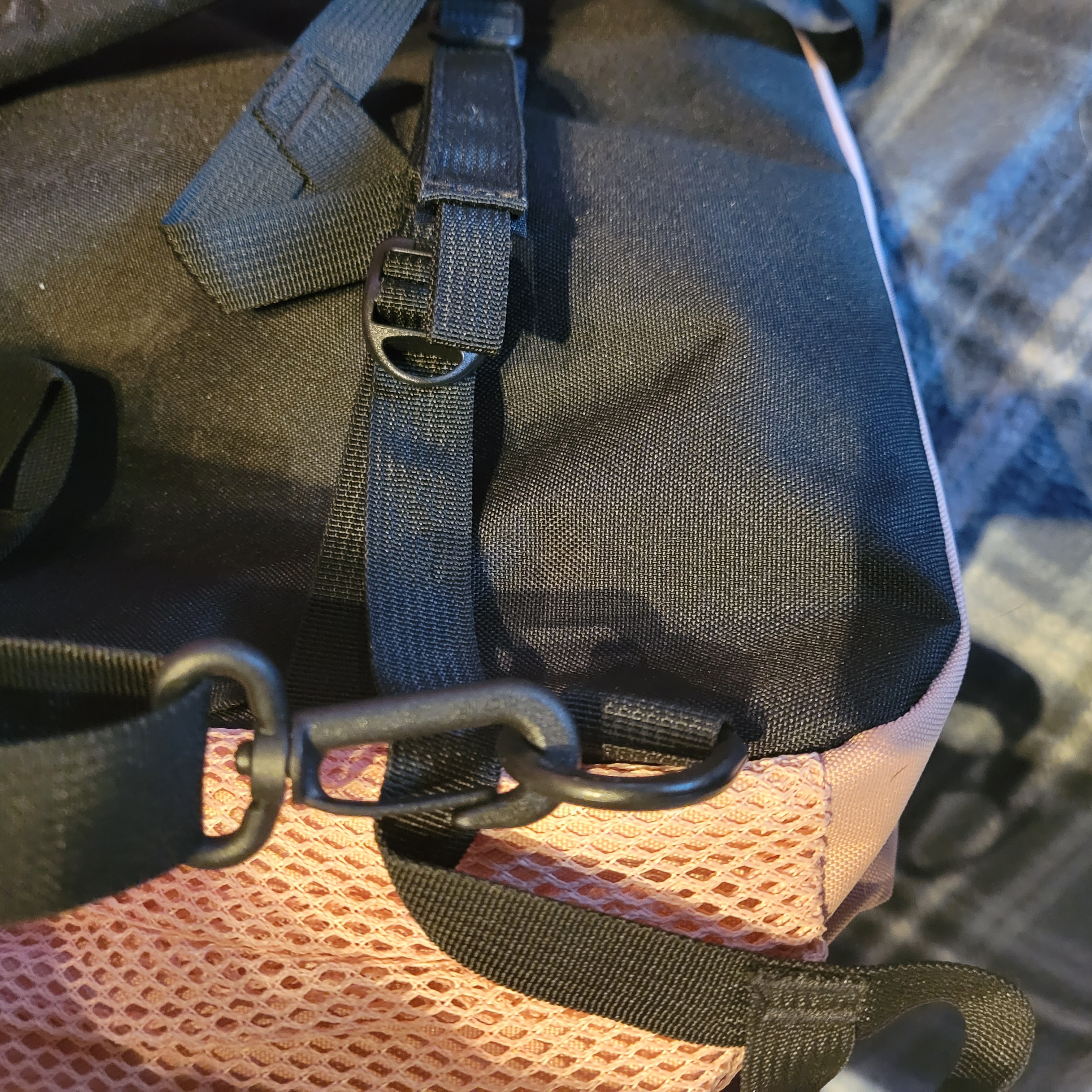 Customer carousel item 9.