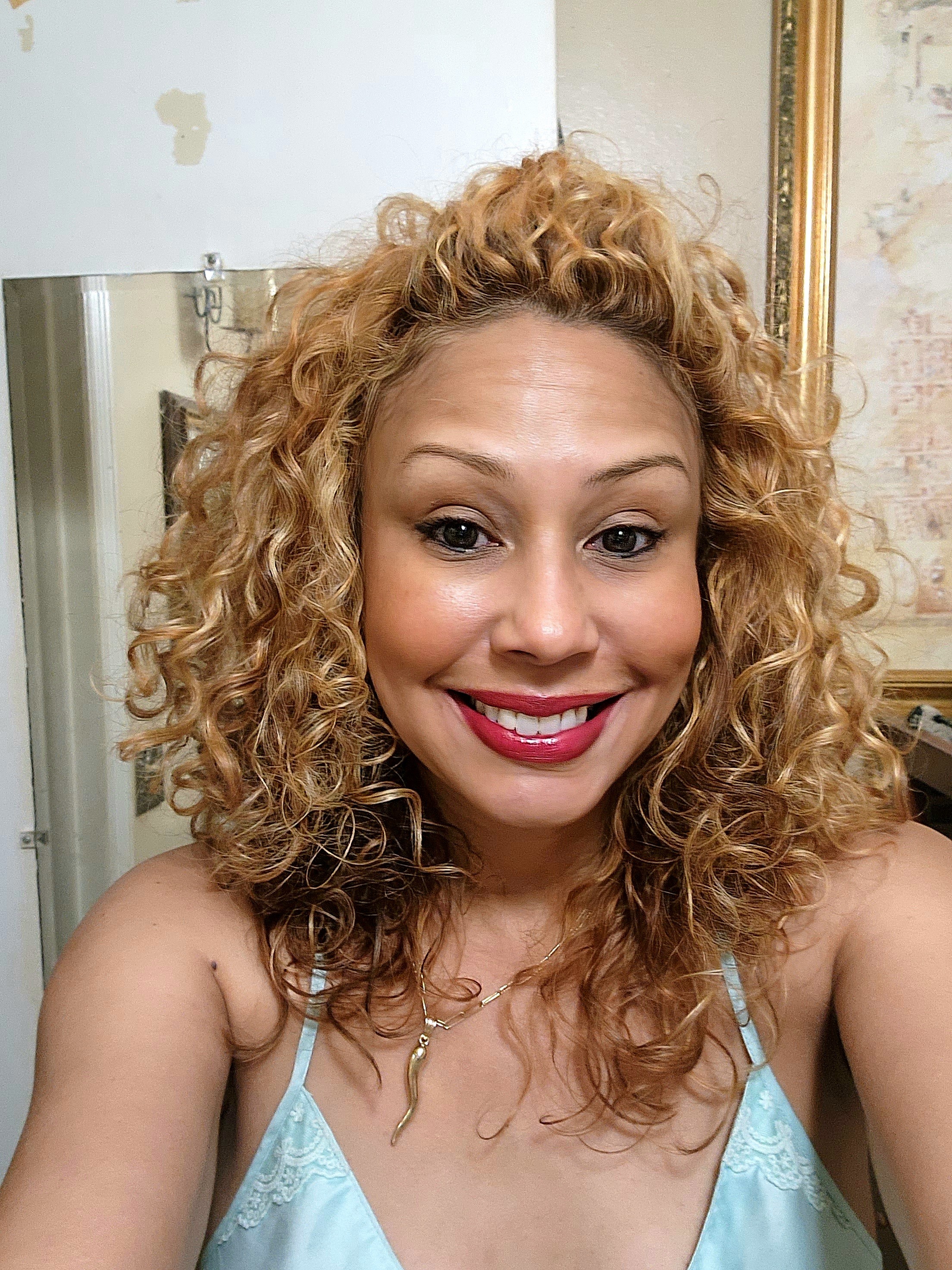 Customer carousel item 9.