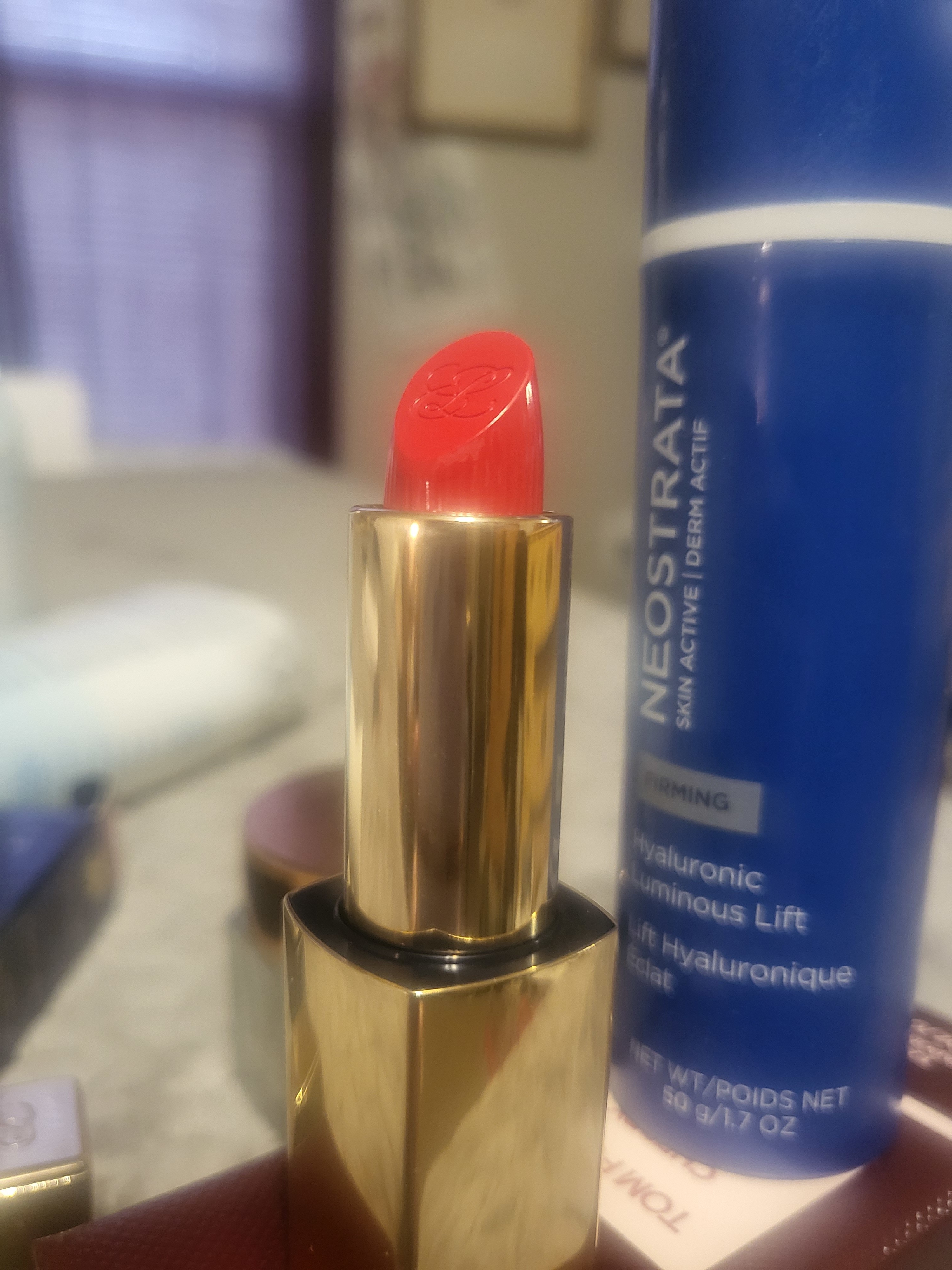 Customer carousel item 11.