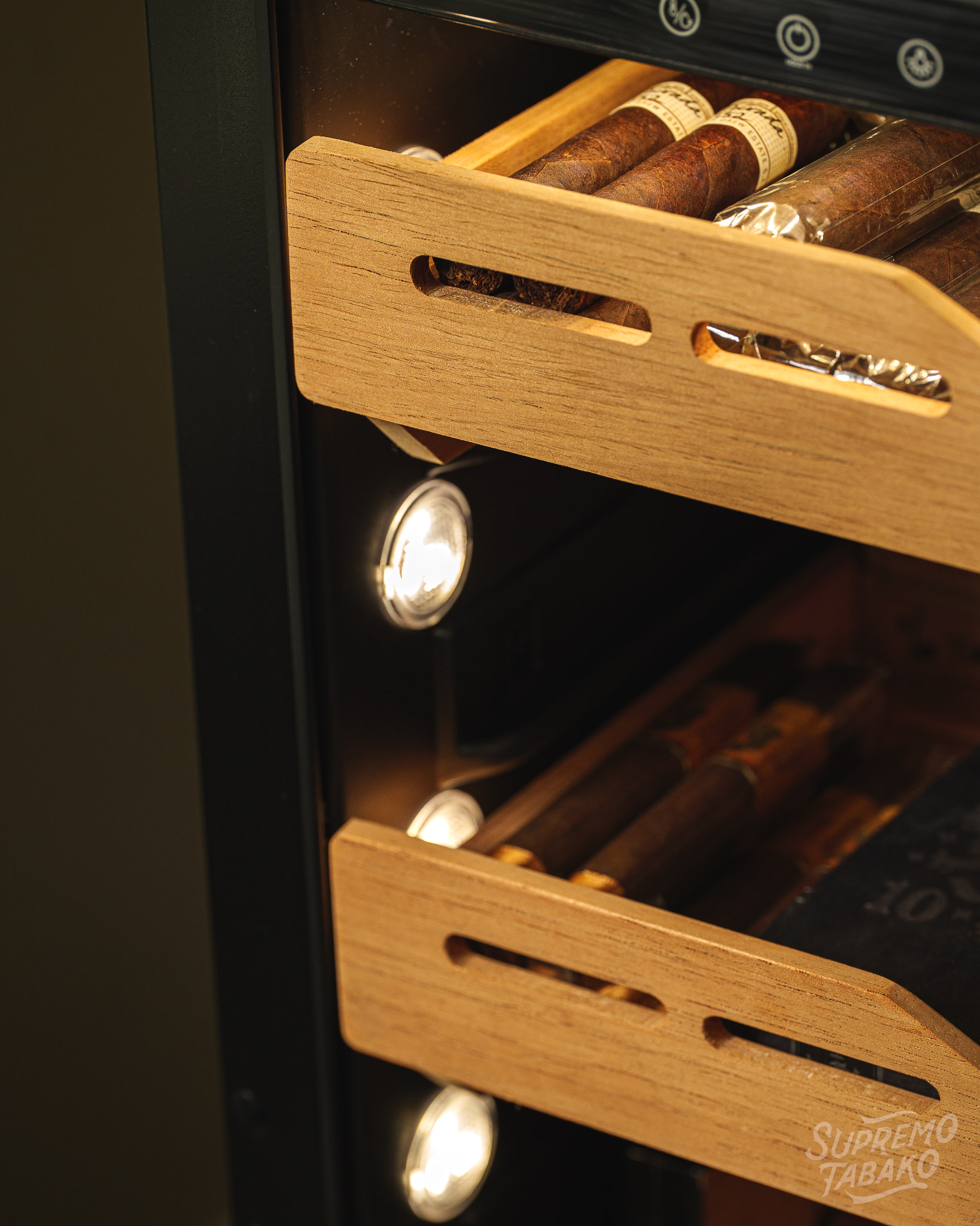 The LED lighting is perfect. Makes it super easy to see inside unlike other humidors that I've had.