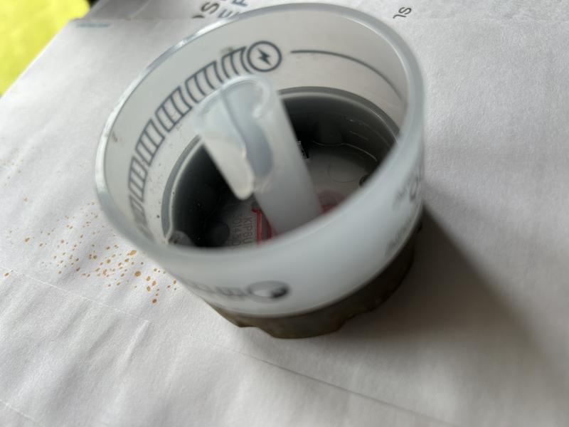 Cracked plastic stem on grill knob