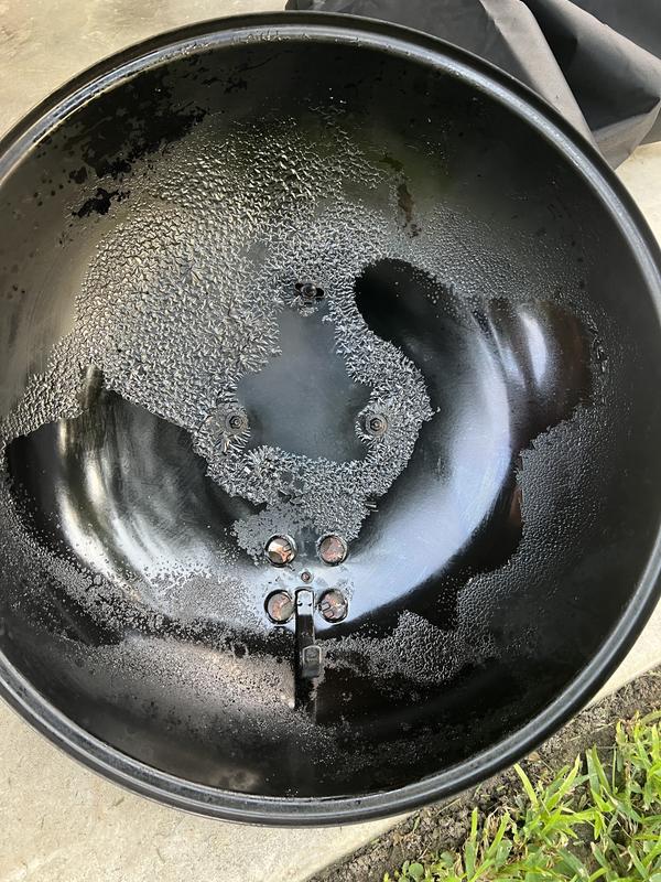 Lid with paint flaked off