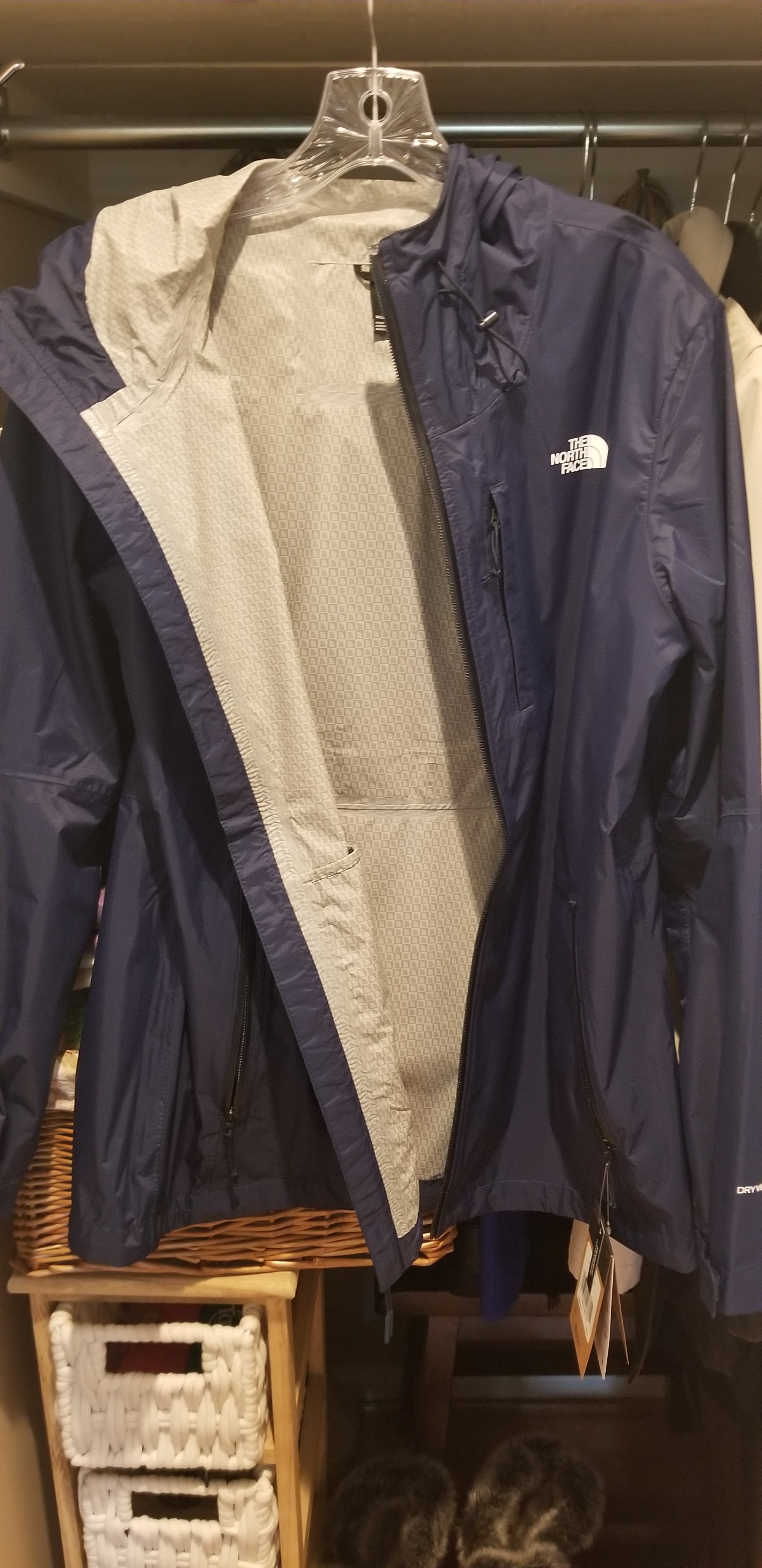 Ugly gray plastic lining