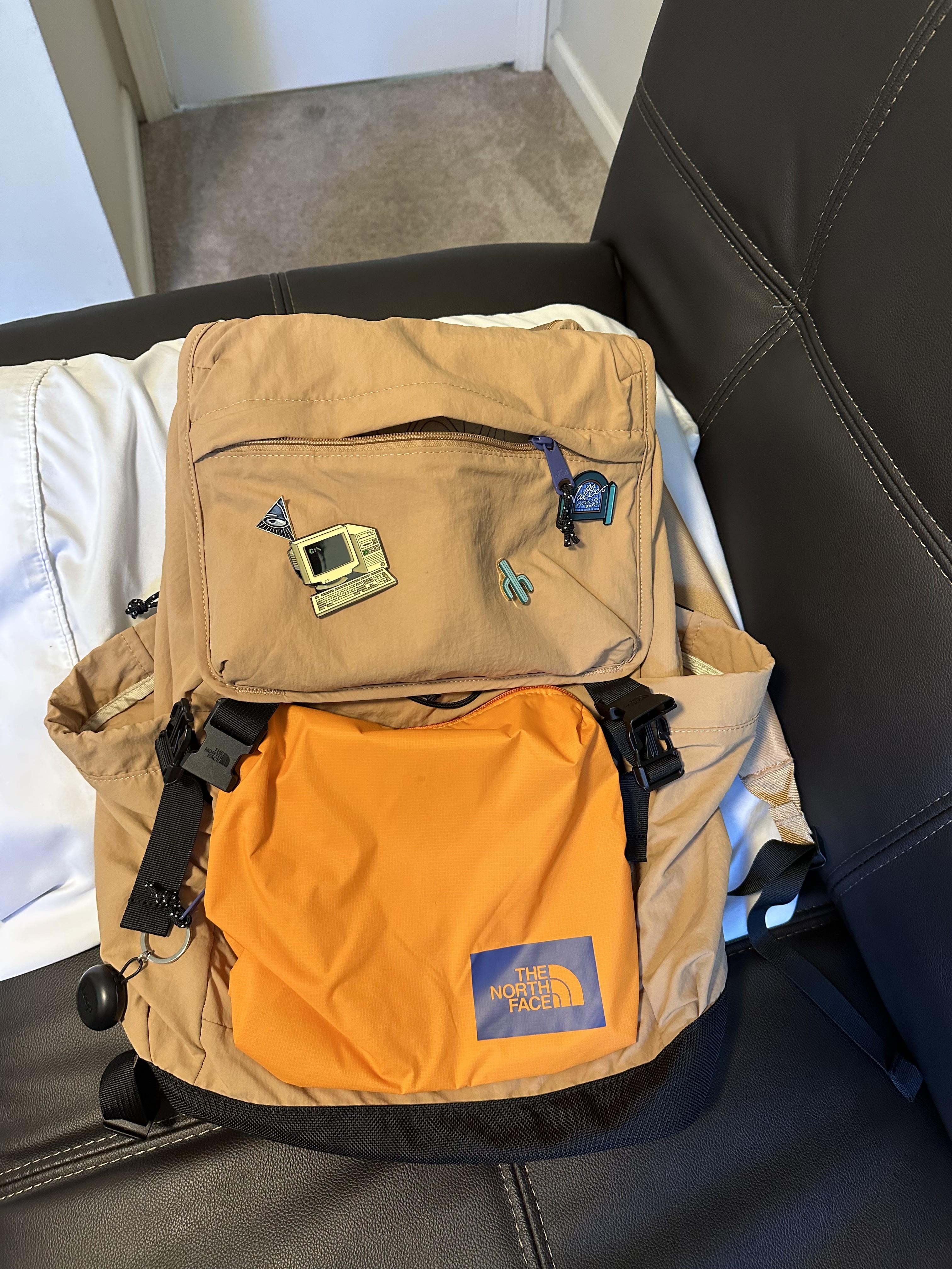 The North Face® Mountain XL Daypack | Bloomingdale's