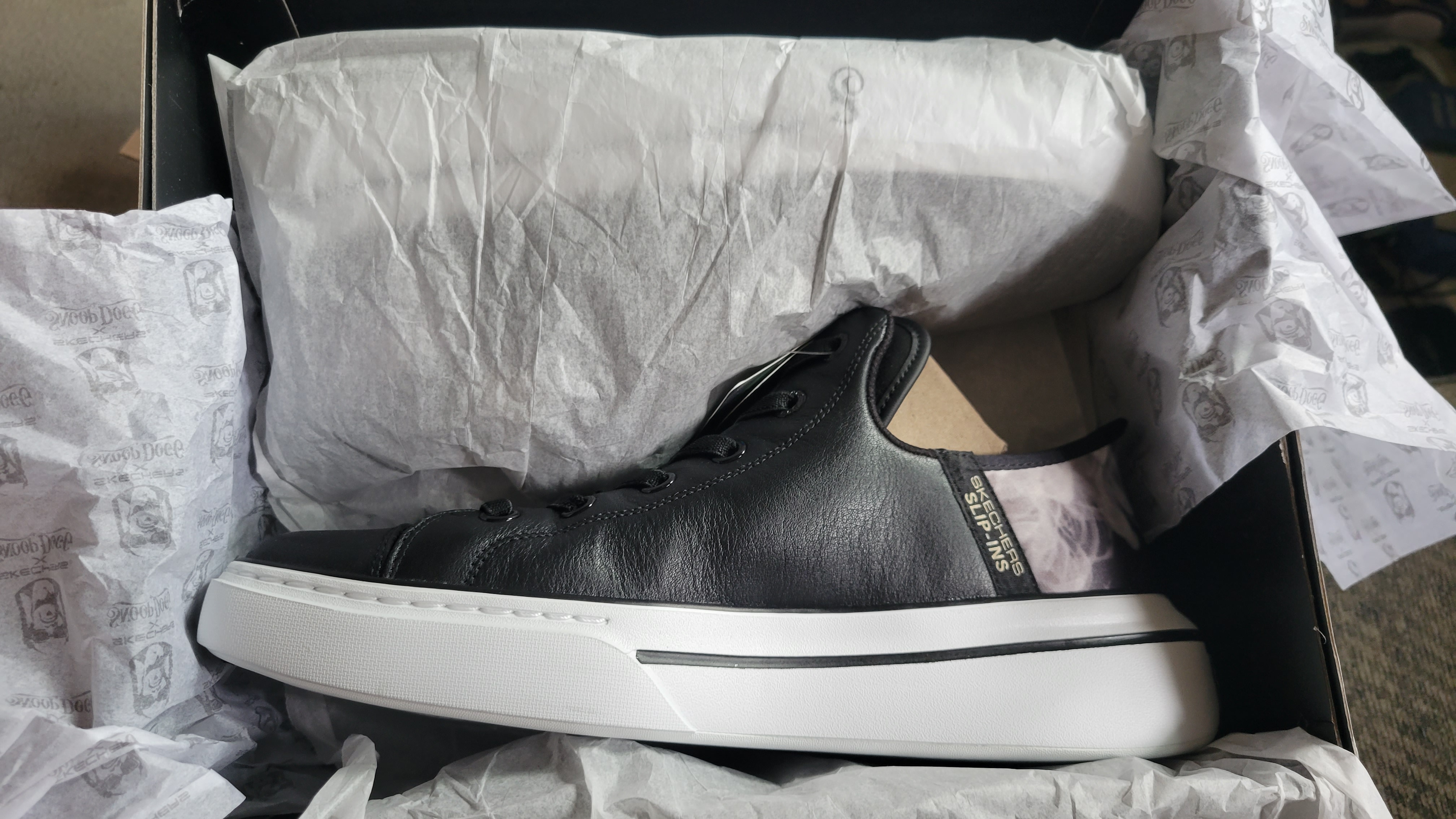 Customer carousel item 12.