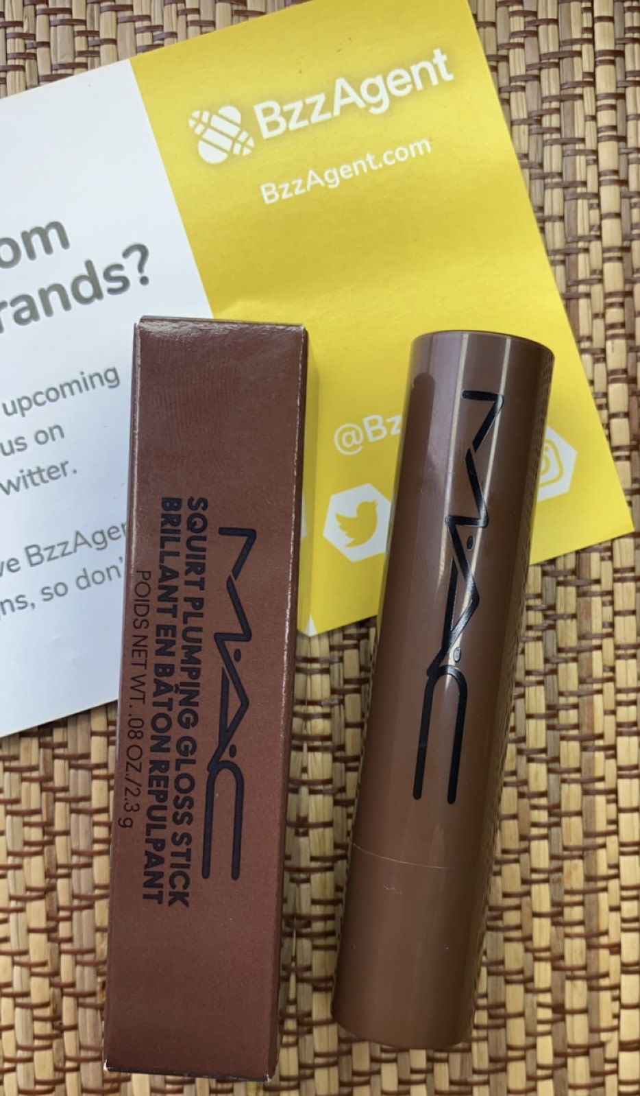 Customer carousel item 11.