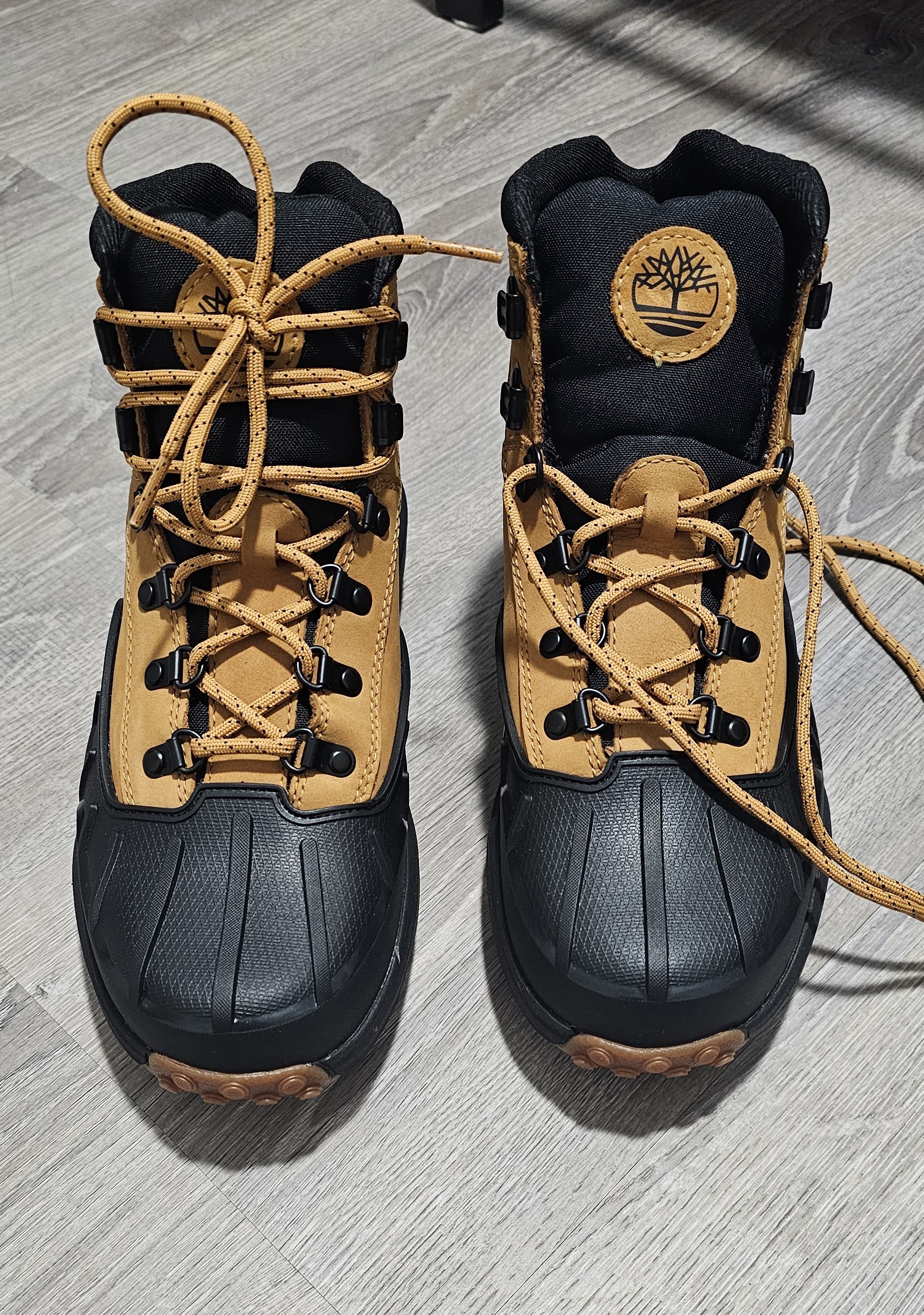 Timberland Men display picture 1