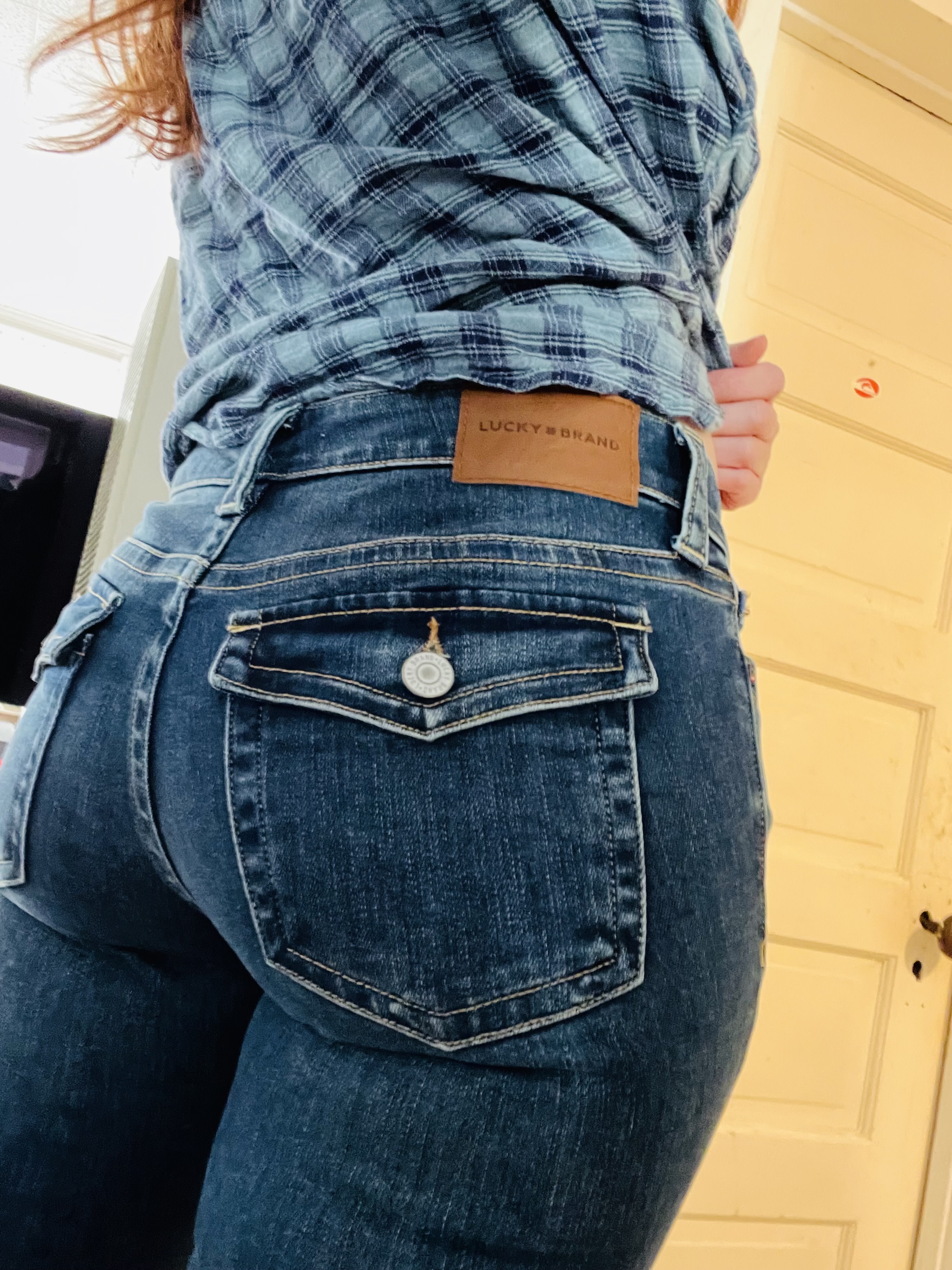 Great style. Love the pockets!