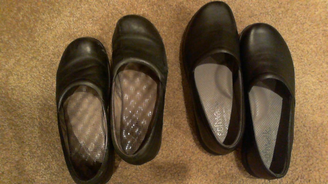 The shoes on the left feel great.  The new ones (right) are not wearable.