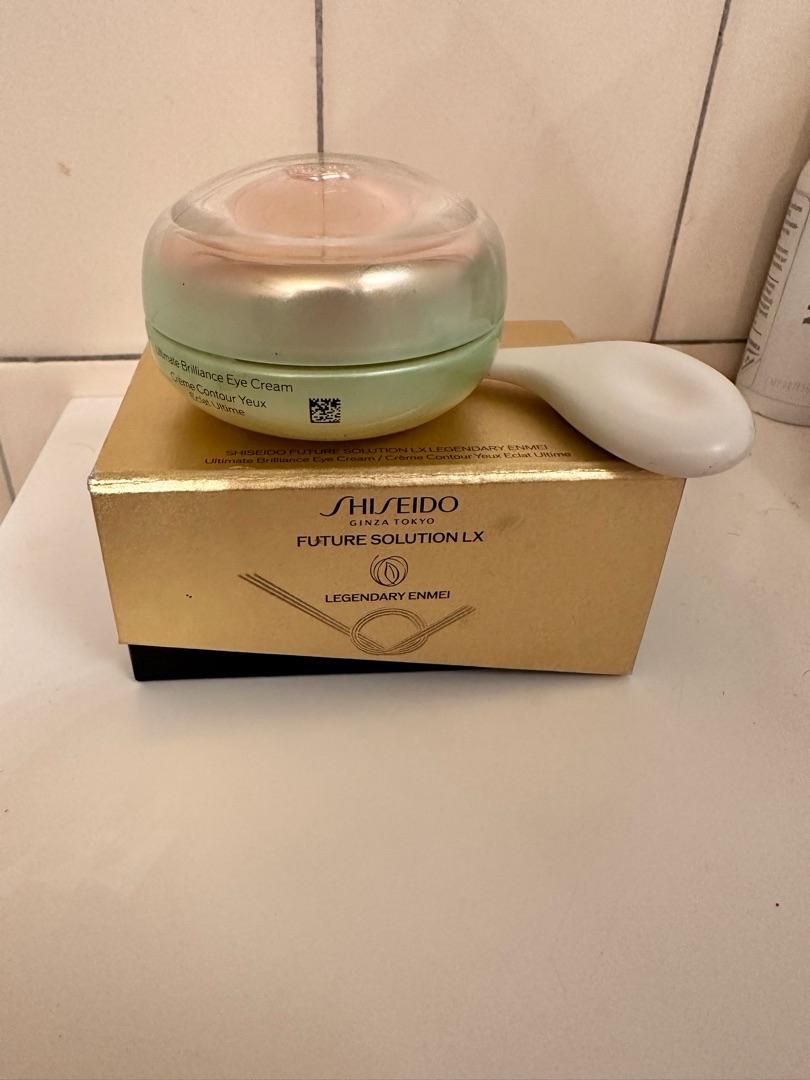 Customer carousel item 6.